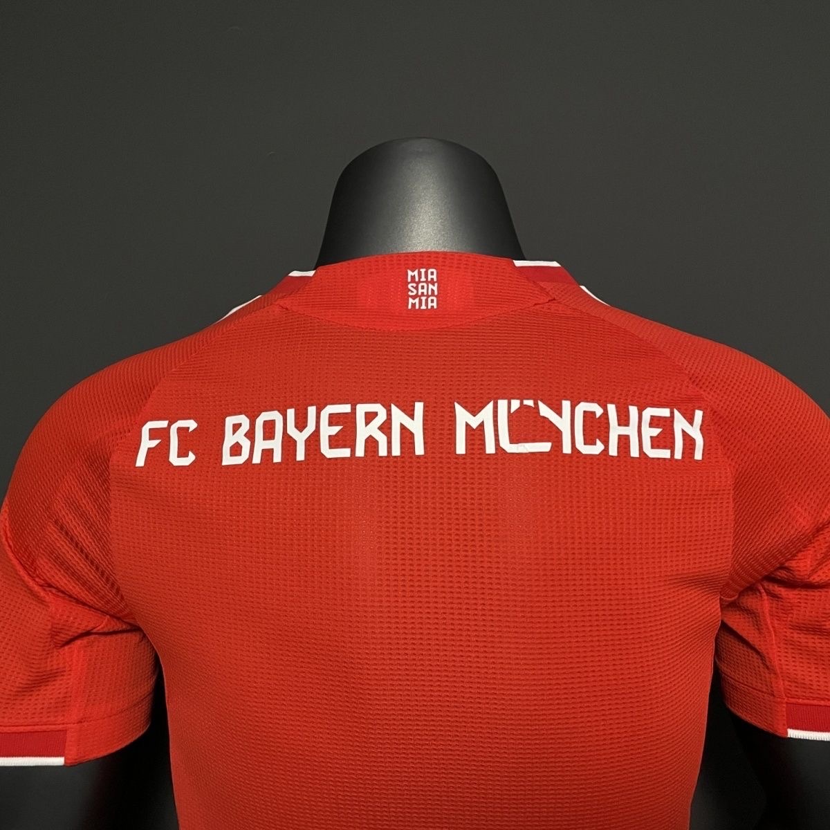 2025/2026 Bayern Munich Player Home Football Shirt