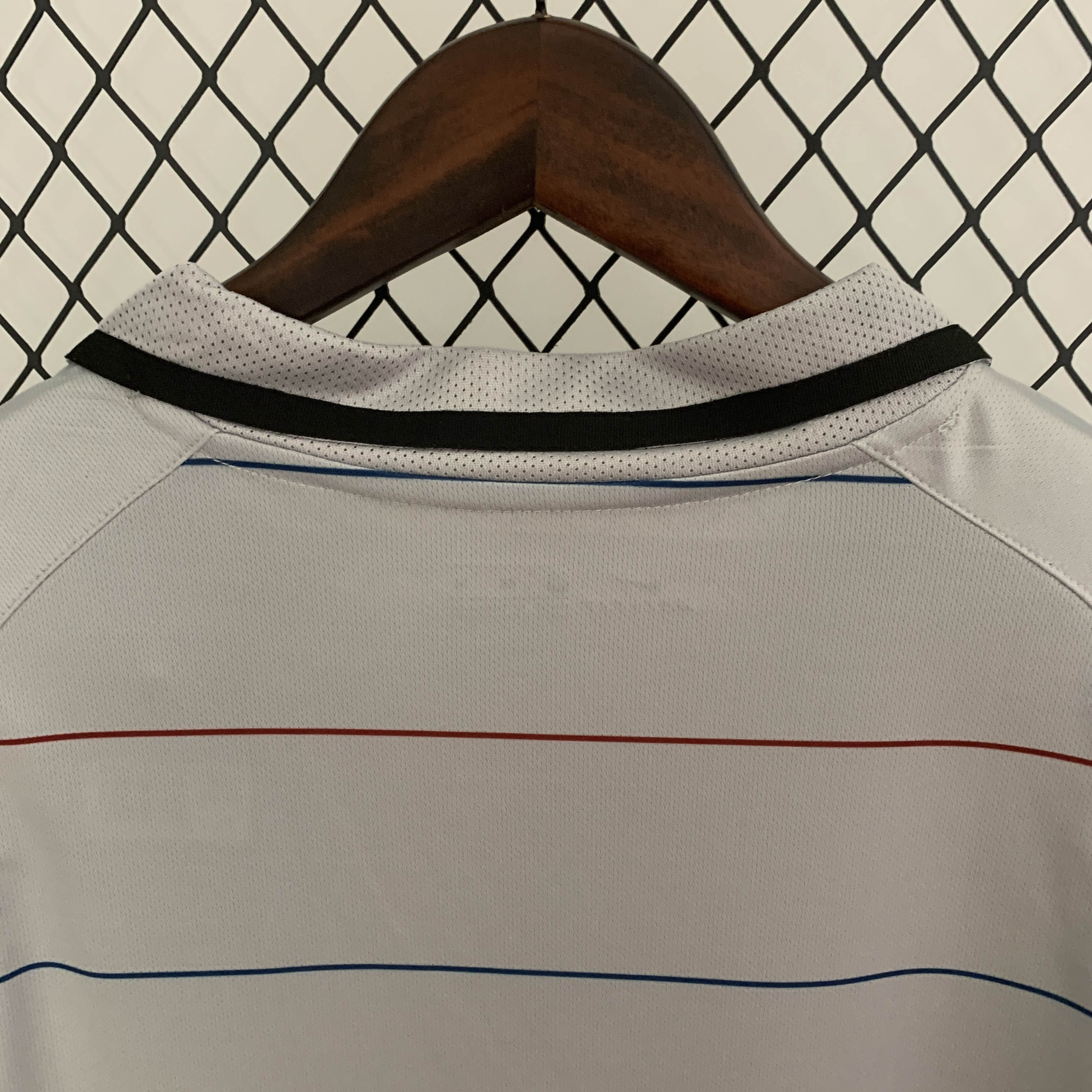 2003/2005 Retro Barcelona Away Football Shirt