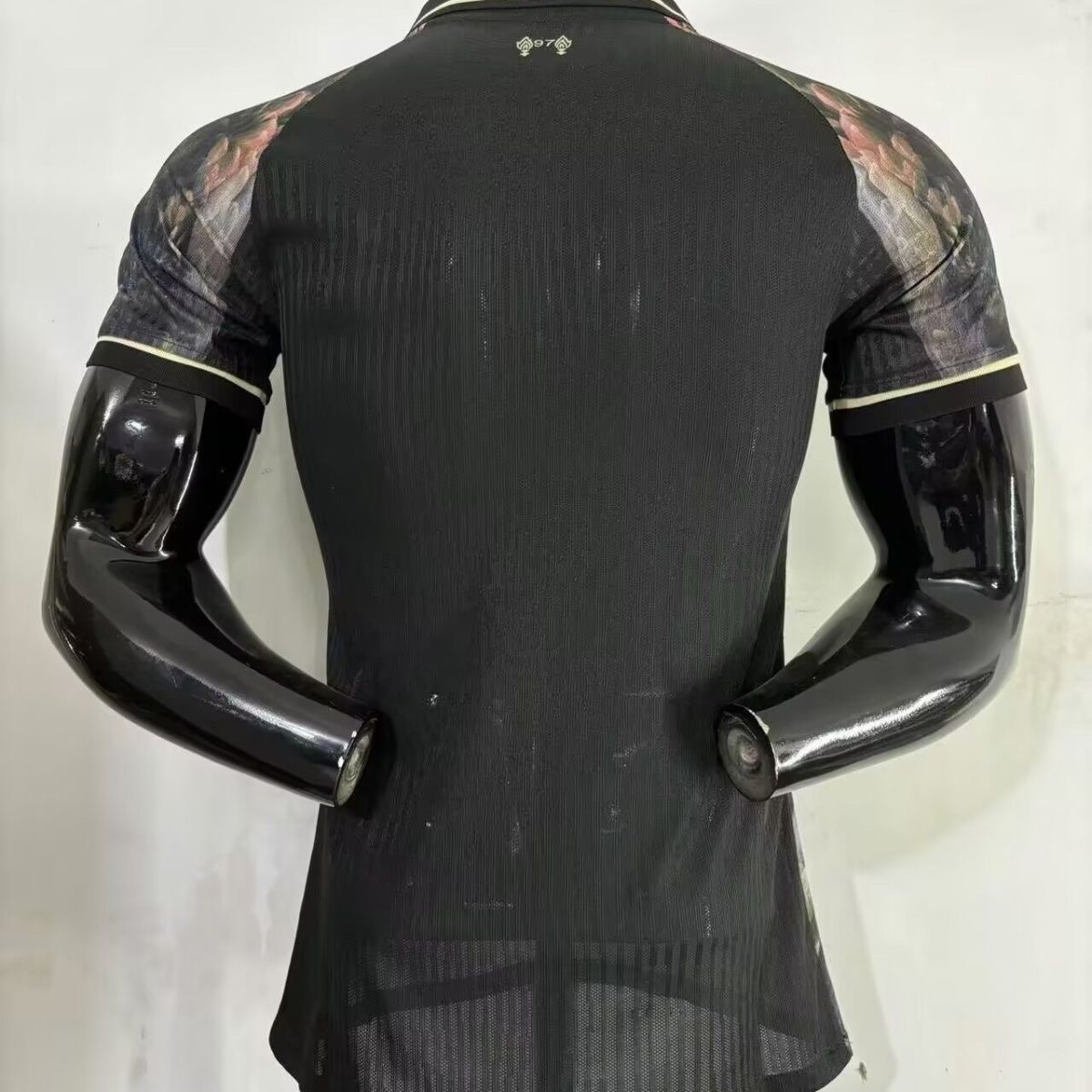 2025/2026 Player Version Liverpool Special Edition Football Shirt