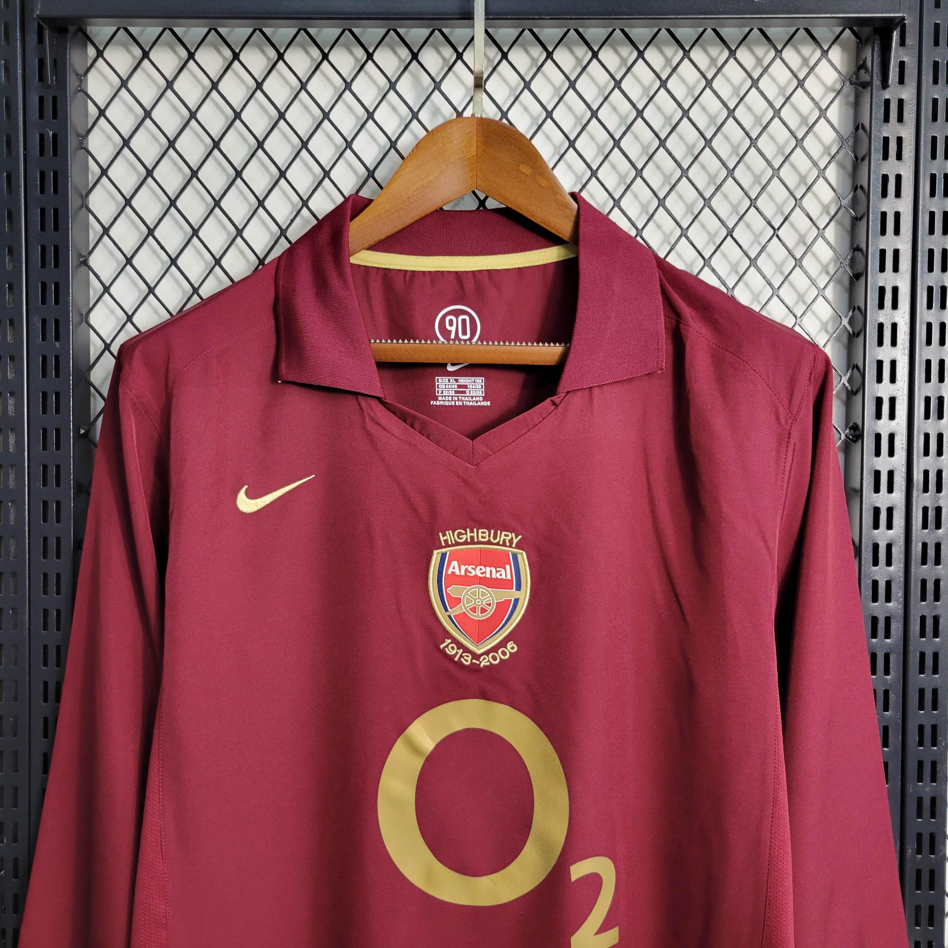 2005/2006 Retro Long Sleeve Arsenal Home Football Shirt