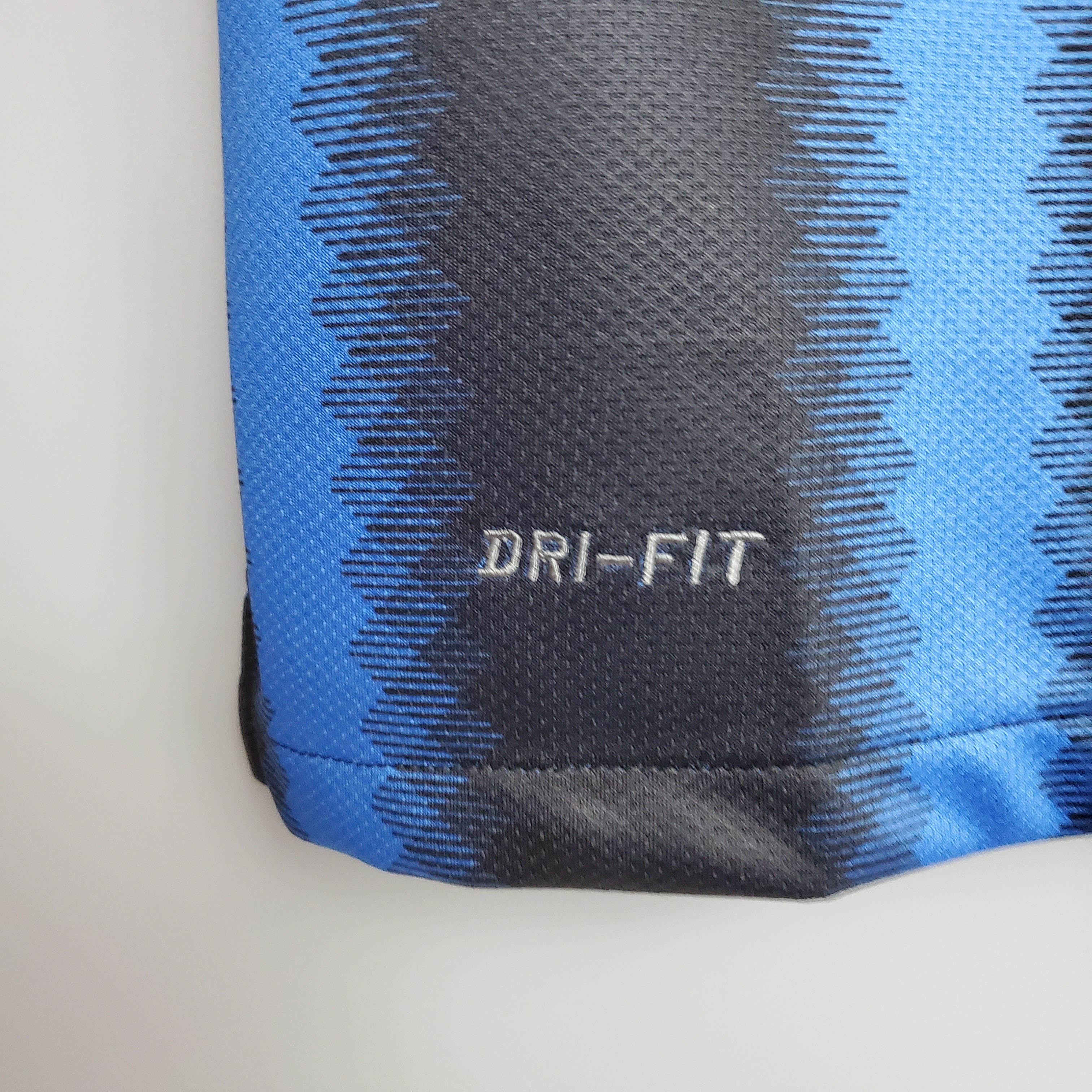 2010/2011 Retro Inter Milan Home Football Shirt 1:1 Thai Qualit