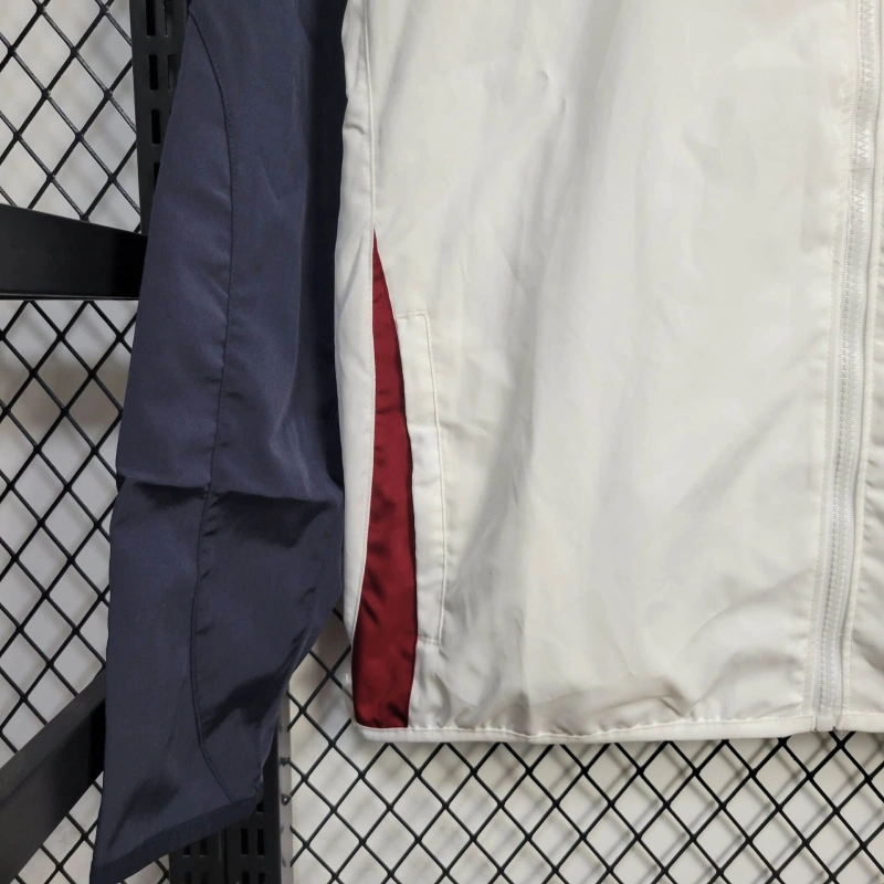 2025/2026 Manchester United Windbreaker Football Shirt