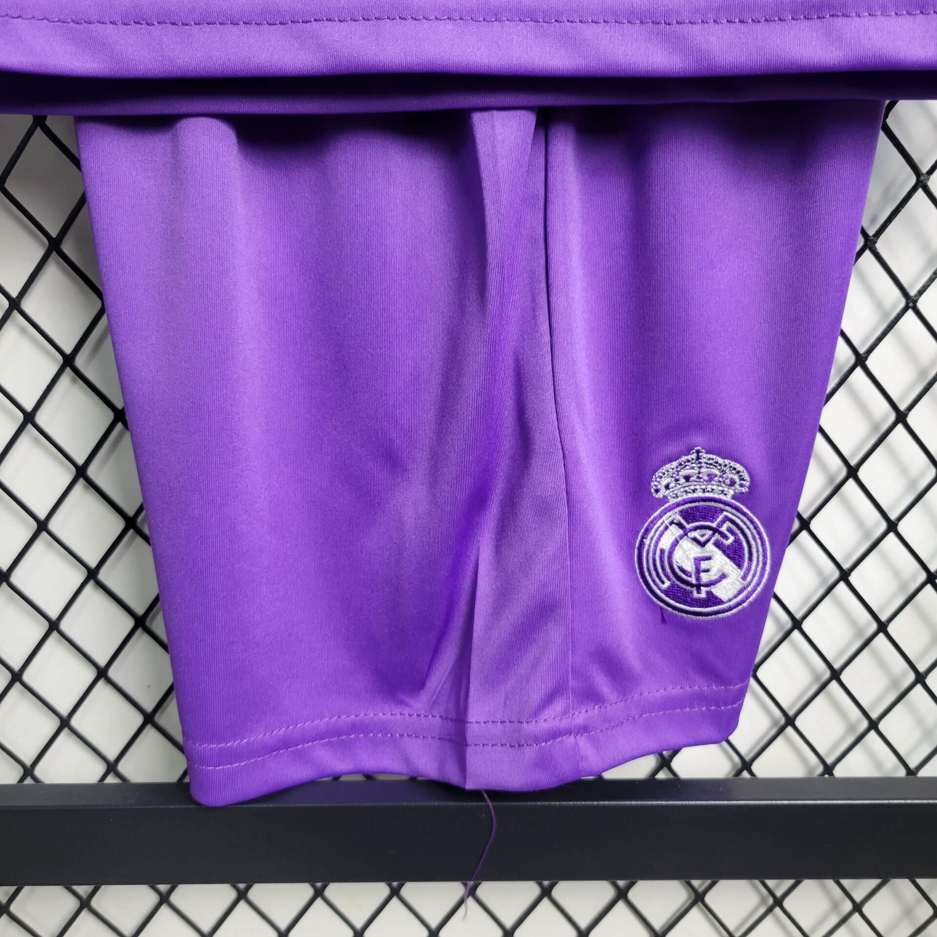 2017/2018 Retro Real Madrid Away Football Shirt Kids Size