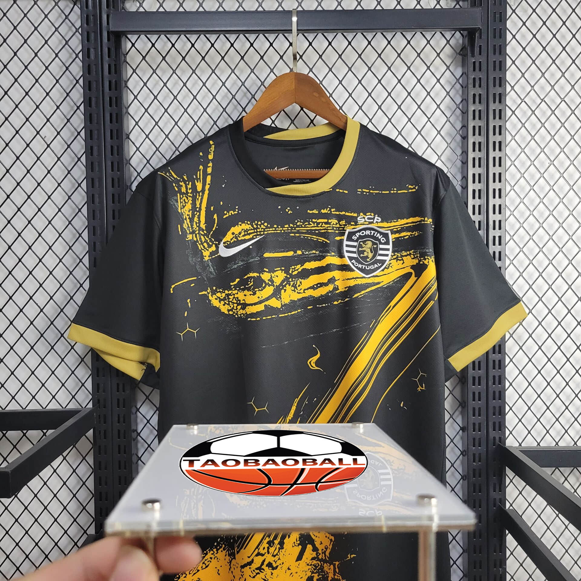 2024/2025 Sporting Lisbon Third Away Football Shirt