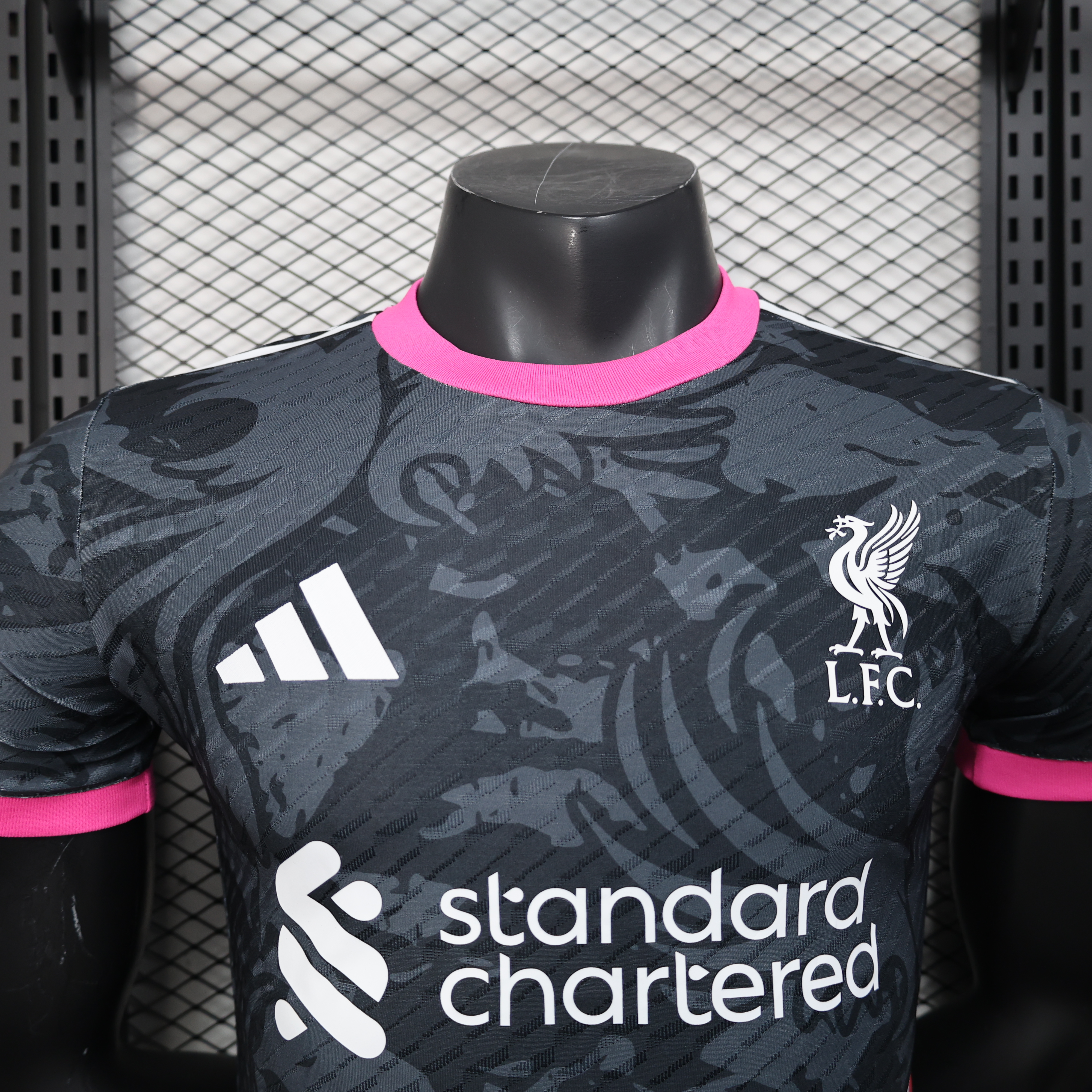 2025/2026 Player Liverpool   Football Shirt