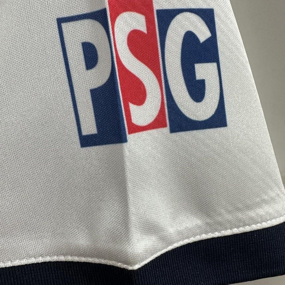 1998/1999 Paris Saint-Germain Away Football Shirt