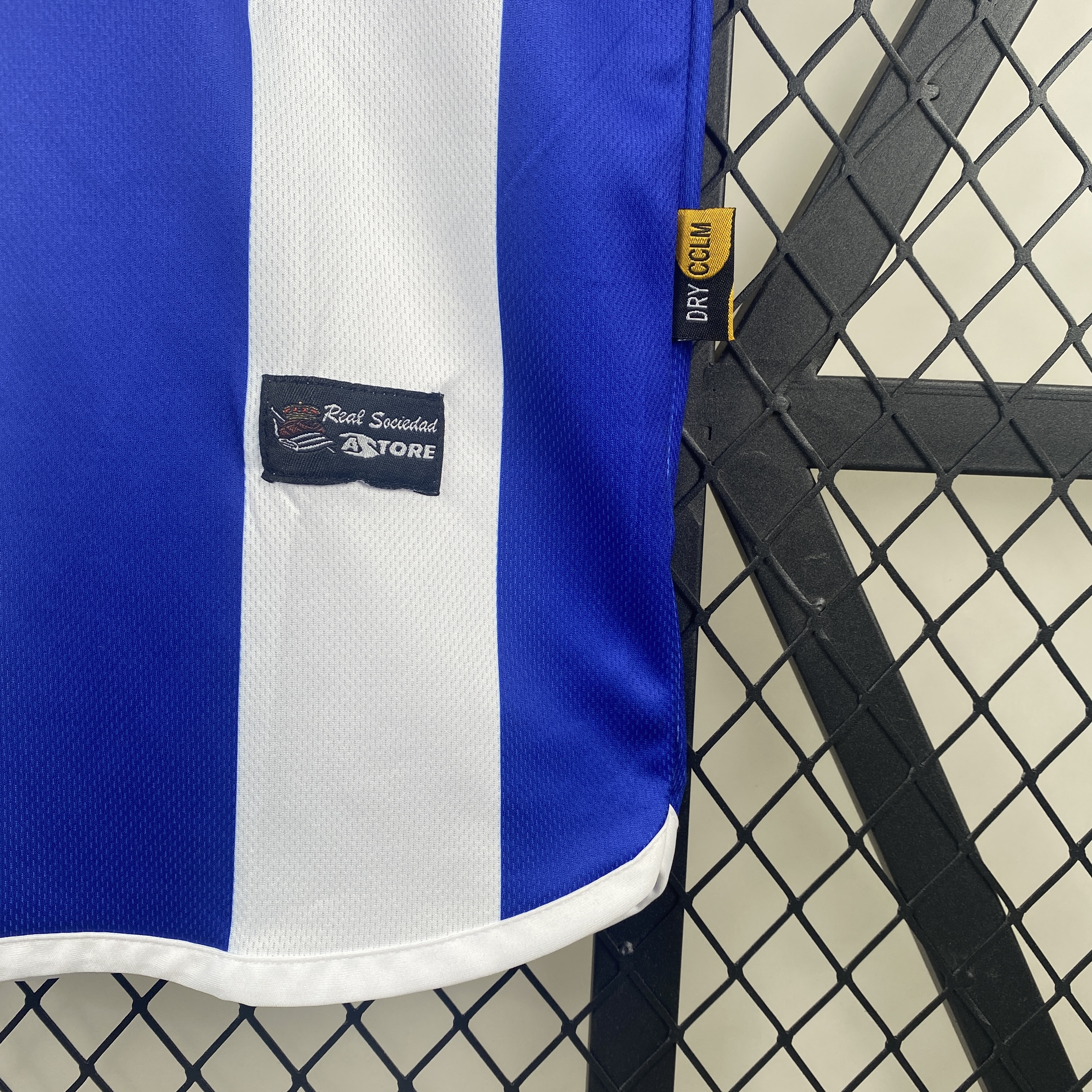 2002/2003 Retro Real Sociedad HomeFootball shirt 1:1 Thai Quality