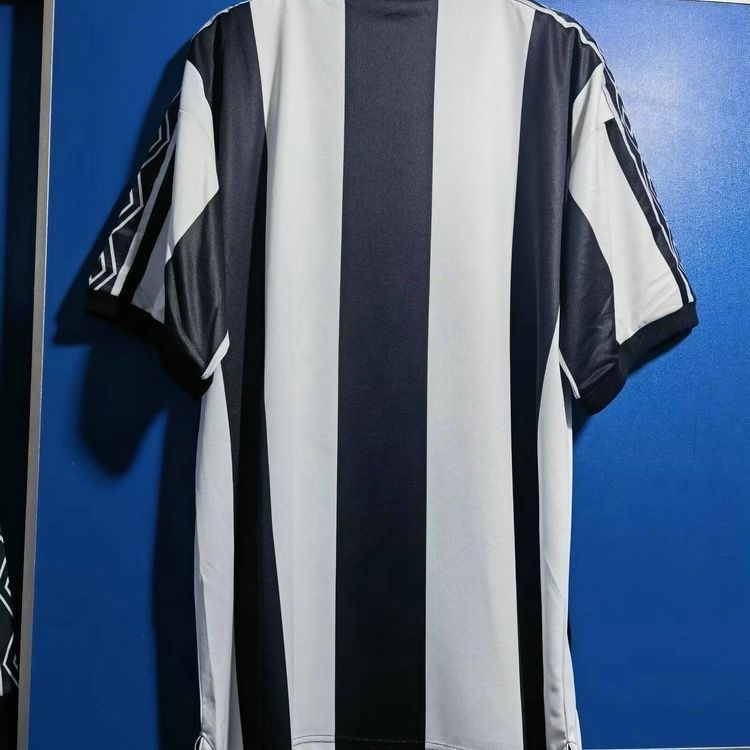 1980/1982 Retro Newcastle UnitedHome Football shirt 1:1 Thai Quality!
