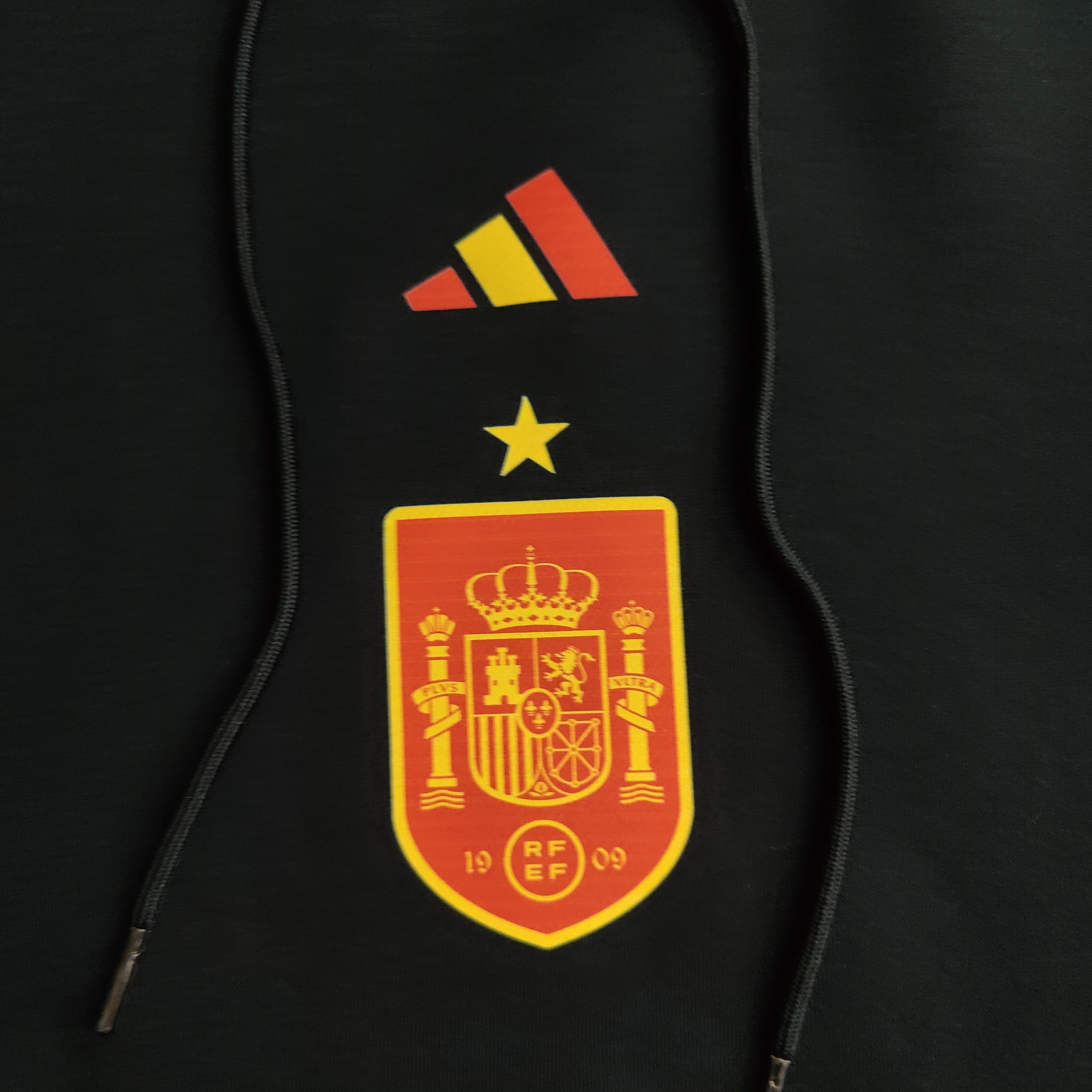 2024 Winter Fashionable Warm Sweaters Spain Edition