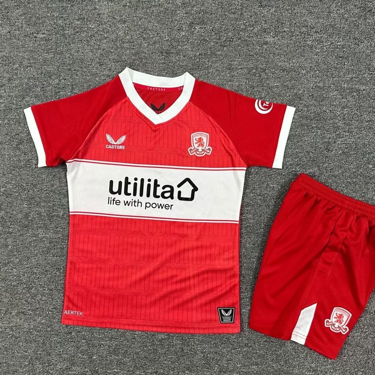 2025/2026 Middlesbrough HomeFootball Shirt Kids Size 1:1 Thai Quality