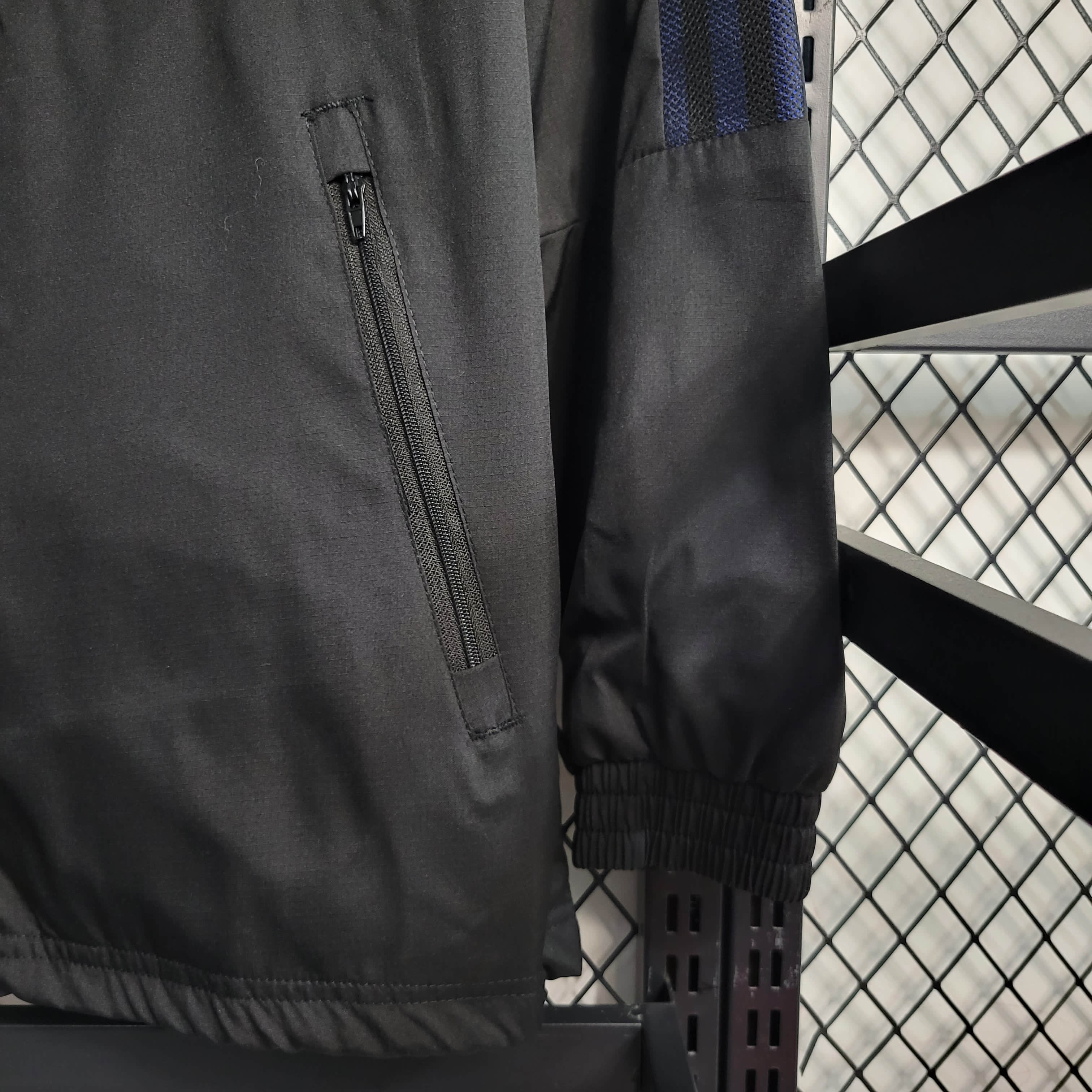 2023/2024 Arsenal Windbreaker Black Football Shirt