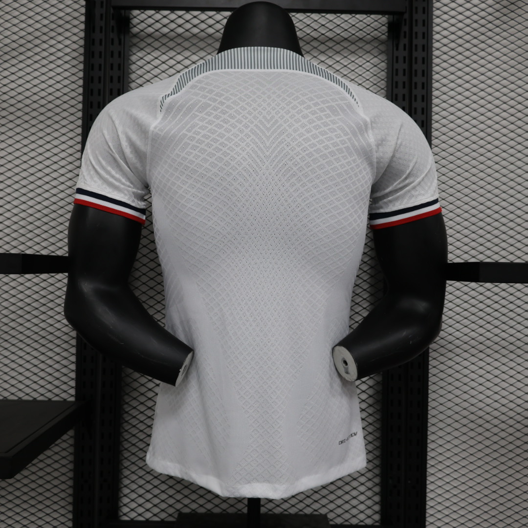 2024/2025 Player Version Paris Saint-Germain Pre-Match Third Football Shirt