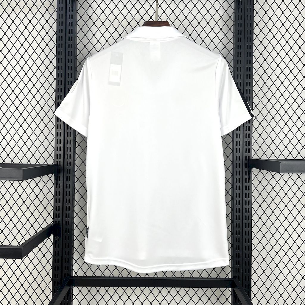 2001/2002 Retro Real Madrid Home Football Shirt