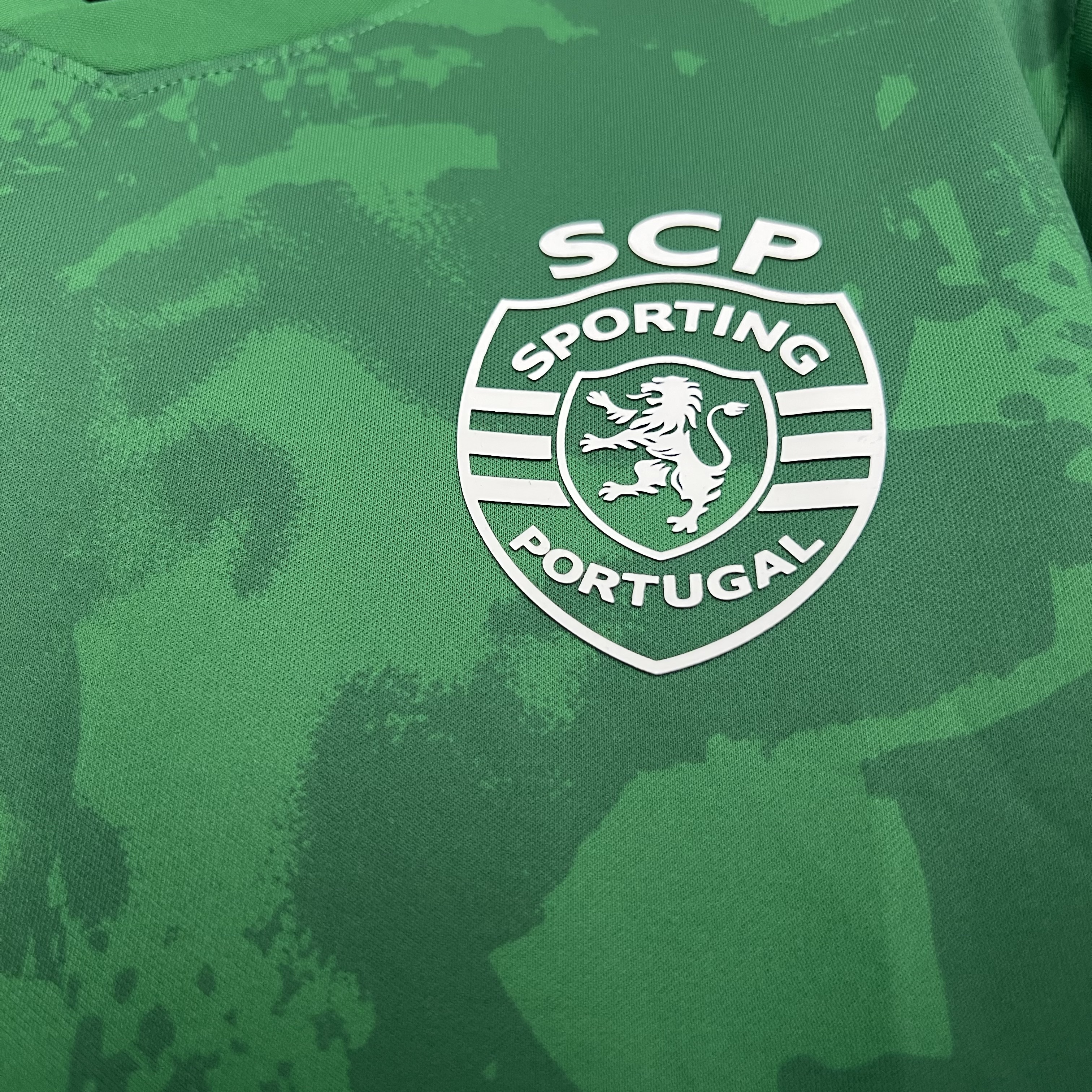 2025/2026 Sporting CP Pre-gameFootball shirt 1:1 Thai Quality