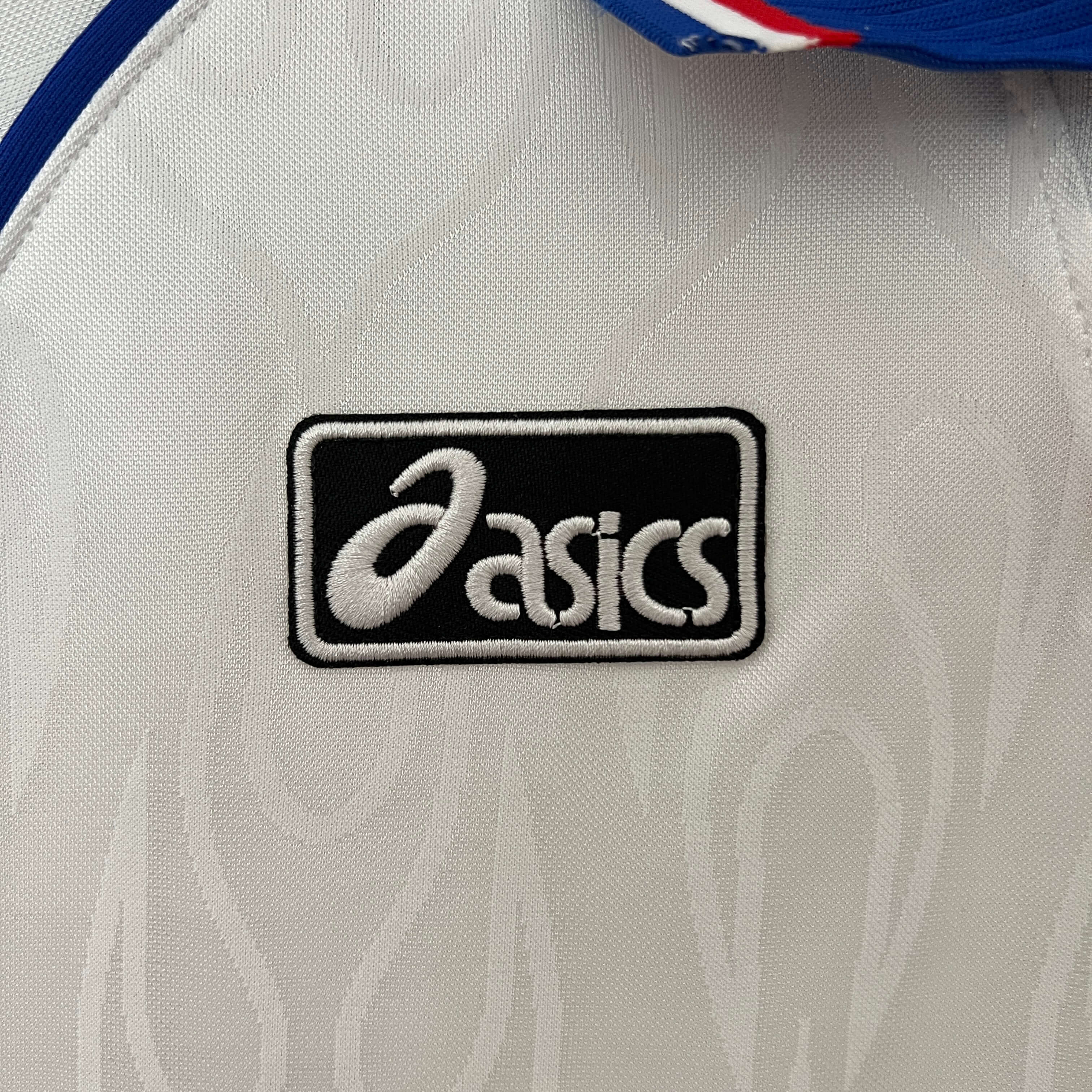 1998 Retro Japan Away Football Shirt