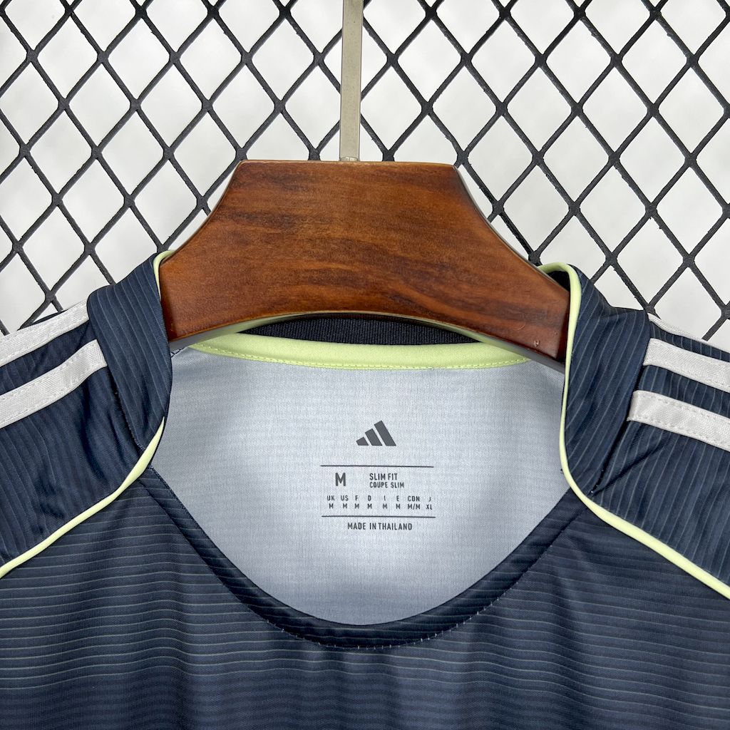 2025/2026 Long Sleeve Real MadridAway Football Shirt 1:1 Thai Quality