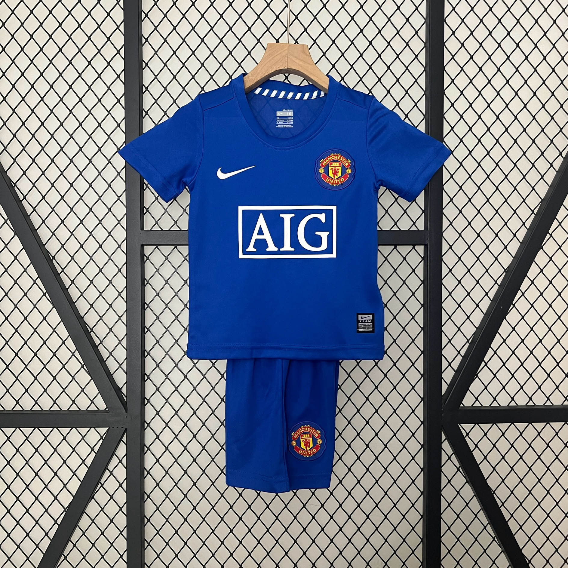 2008/2009 Retro Manchester United Away Football Shirt Kids Size
