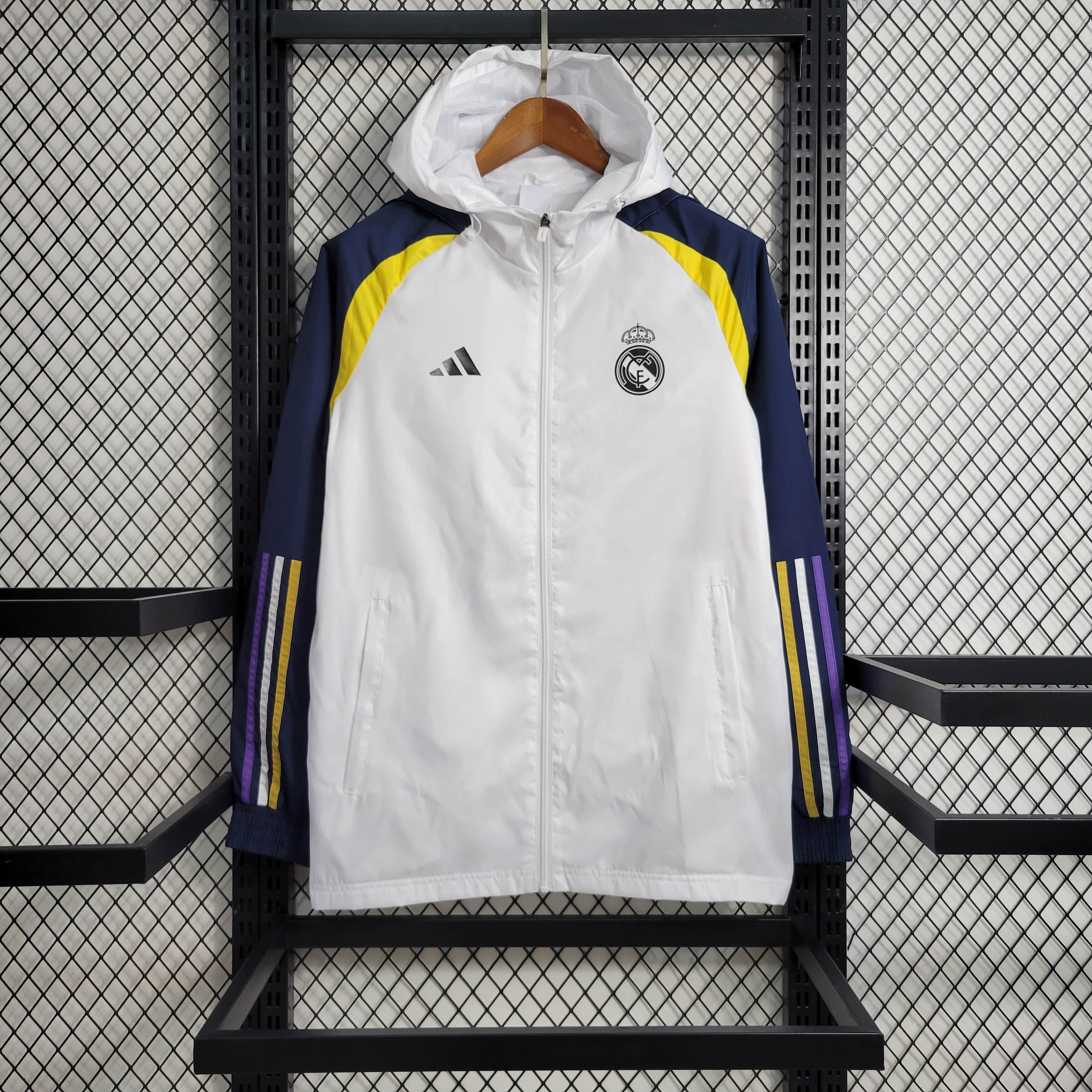 2023/2024 Real Madrid Windbreaker White Football Shirt