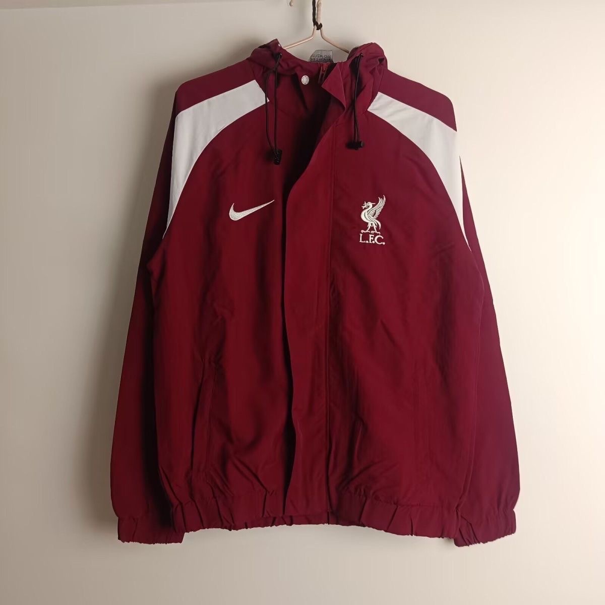 2025/2026 Liverpool Windbreaker Football shirt