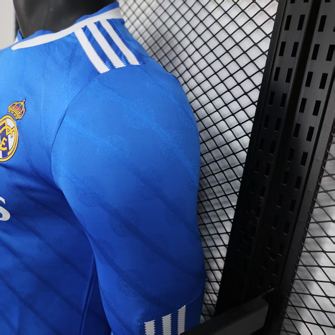 2025/2026 Long Sleeve Retro Real Madrid Second away game Football Shirt