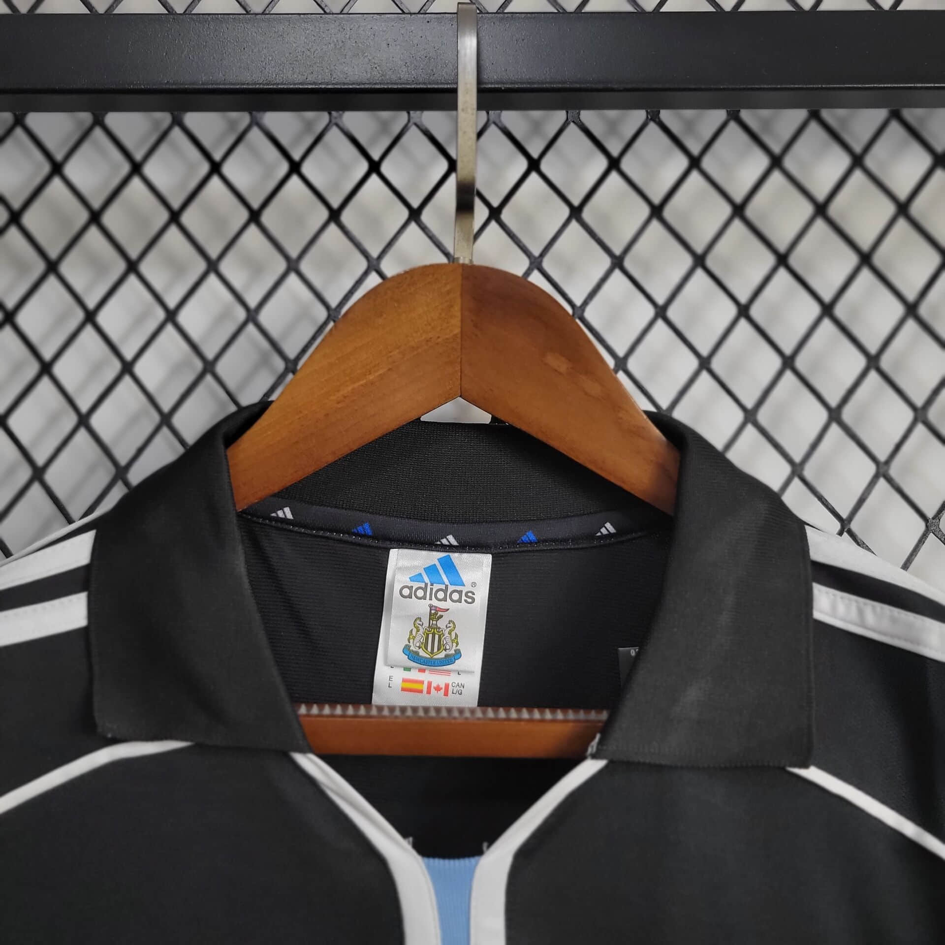 2000/2001 Retro Newcastle United Away Football Shirt 1:1 Thai Qualit