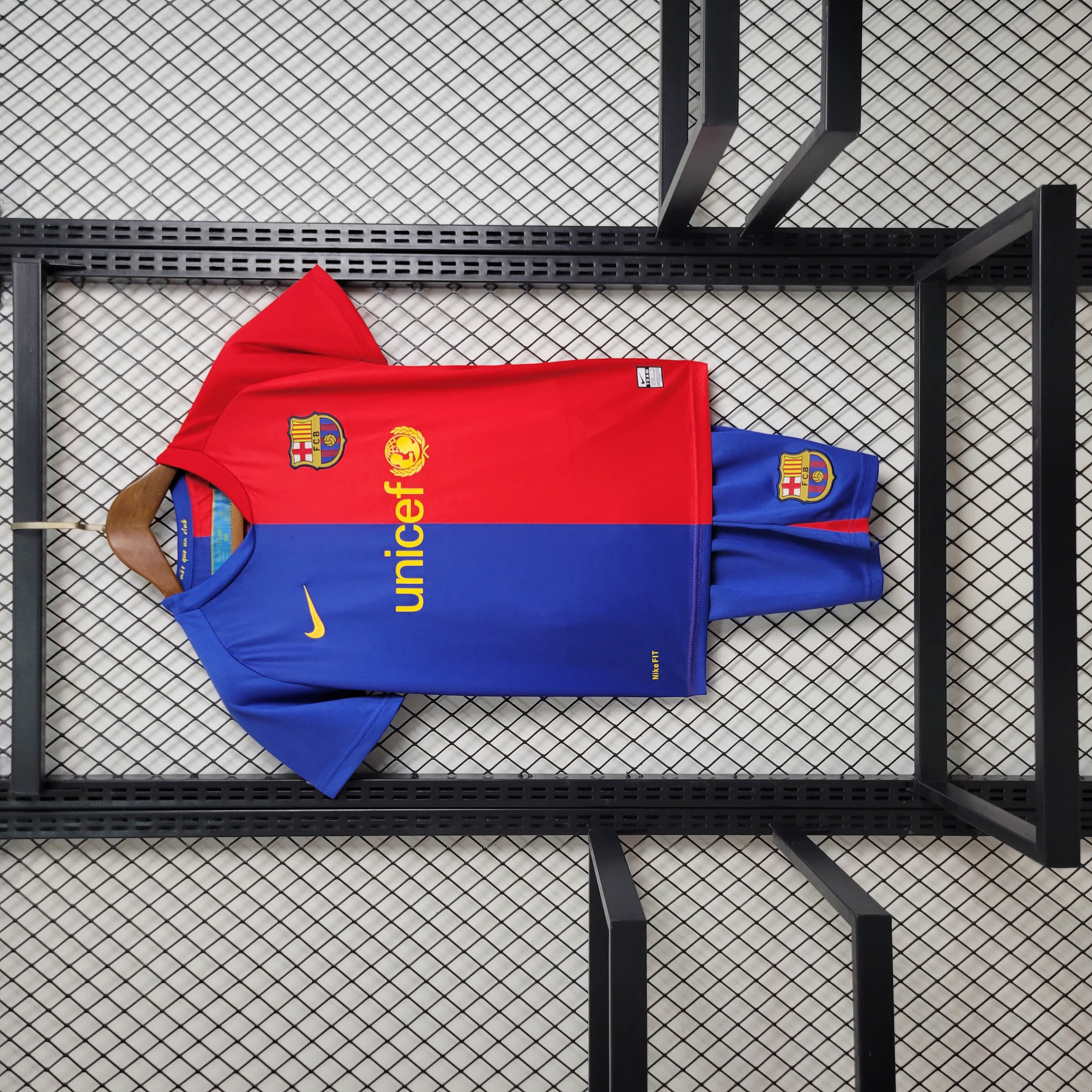 2008/2009 Retro Barcelona Home Football Shirt Kids Size