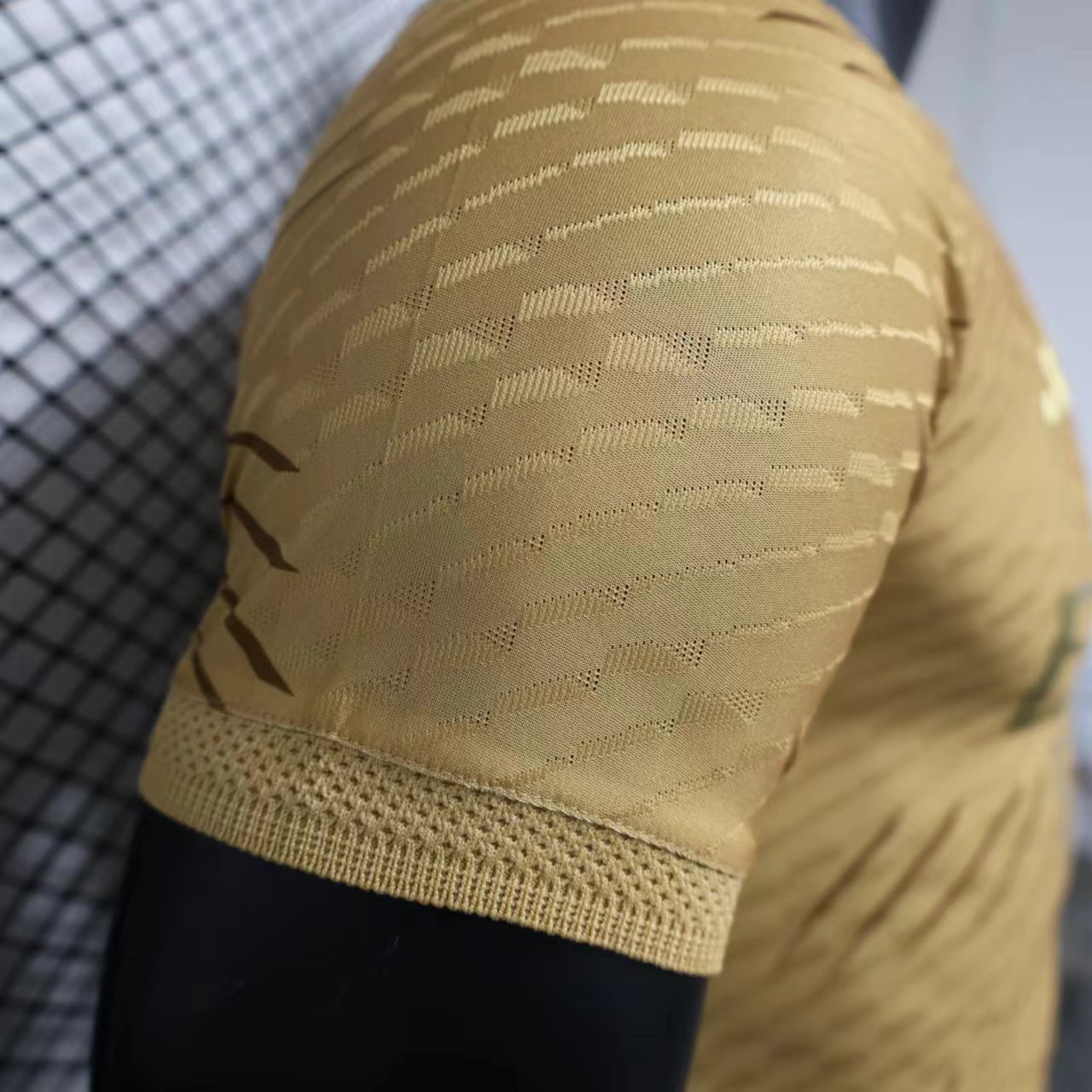 2024/2025 Real Madrid Special Edition Gold Football Shirt