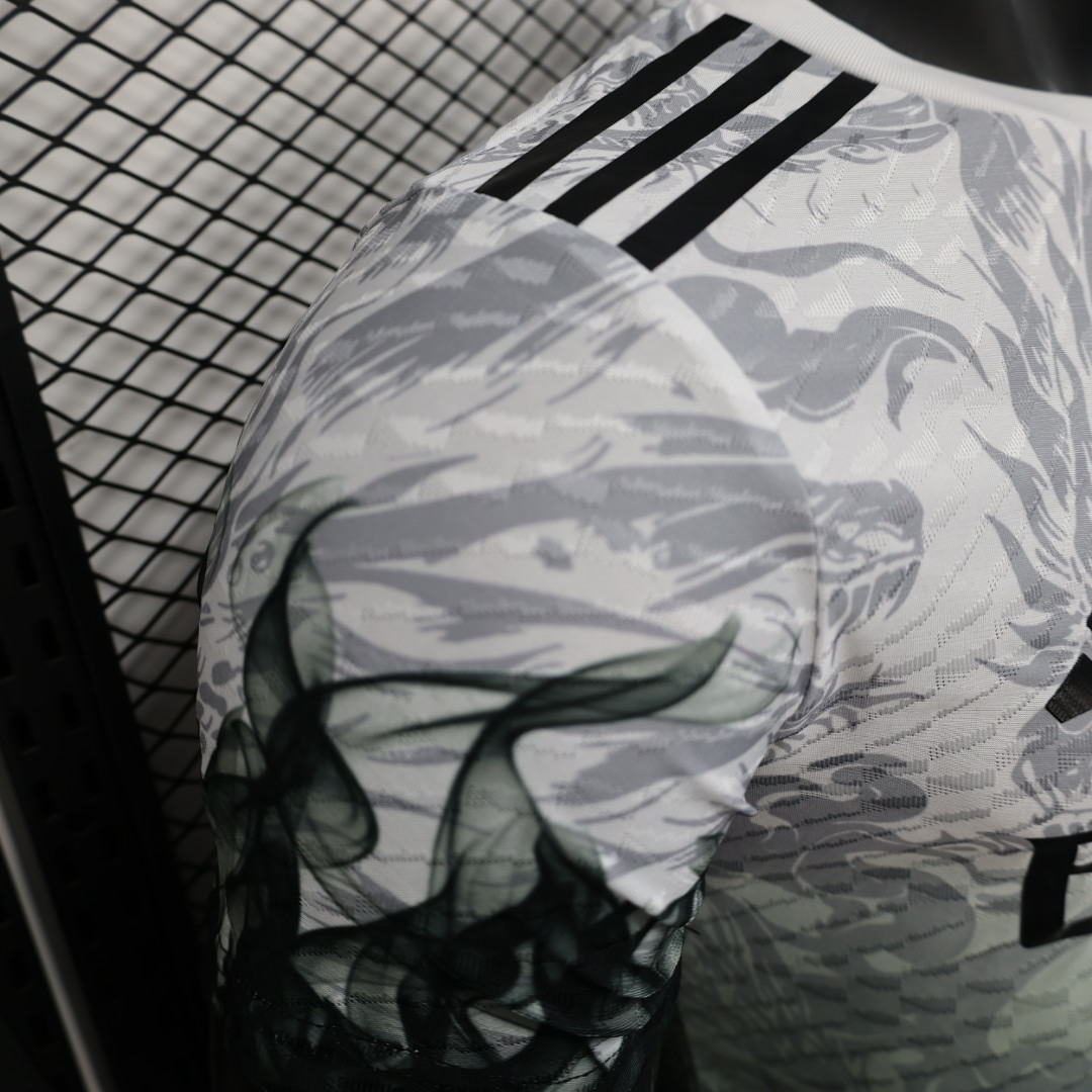 2025/2026 Player Version Real Madrid Football Shirt