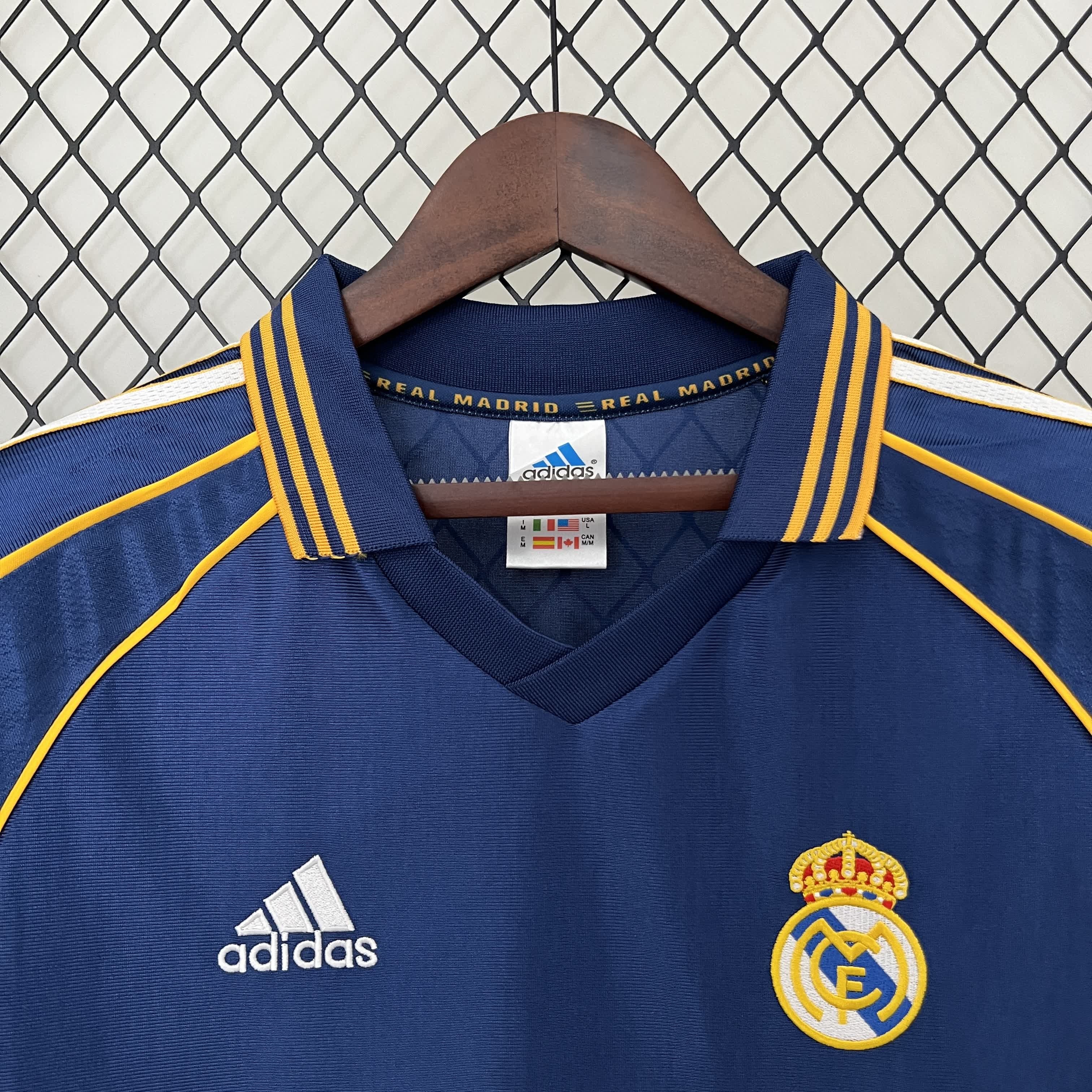 1998/1999 Retro Real Madrid Third Away Football Shirt