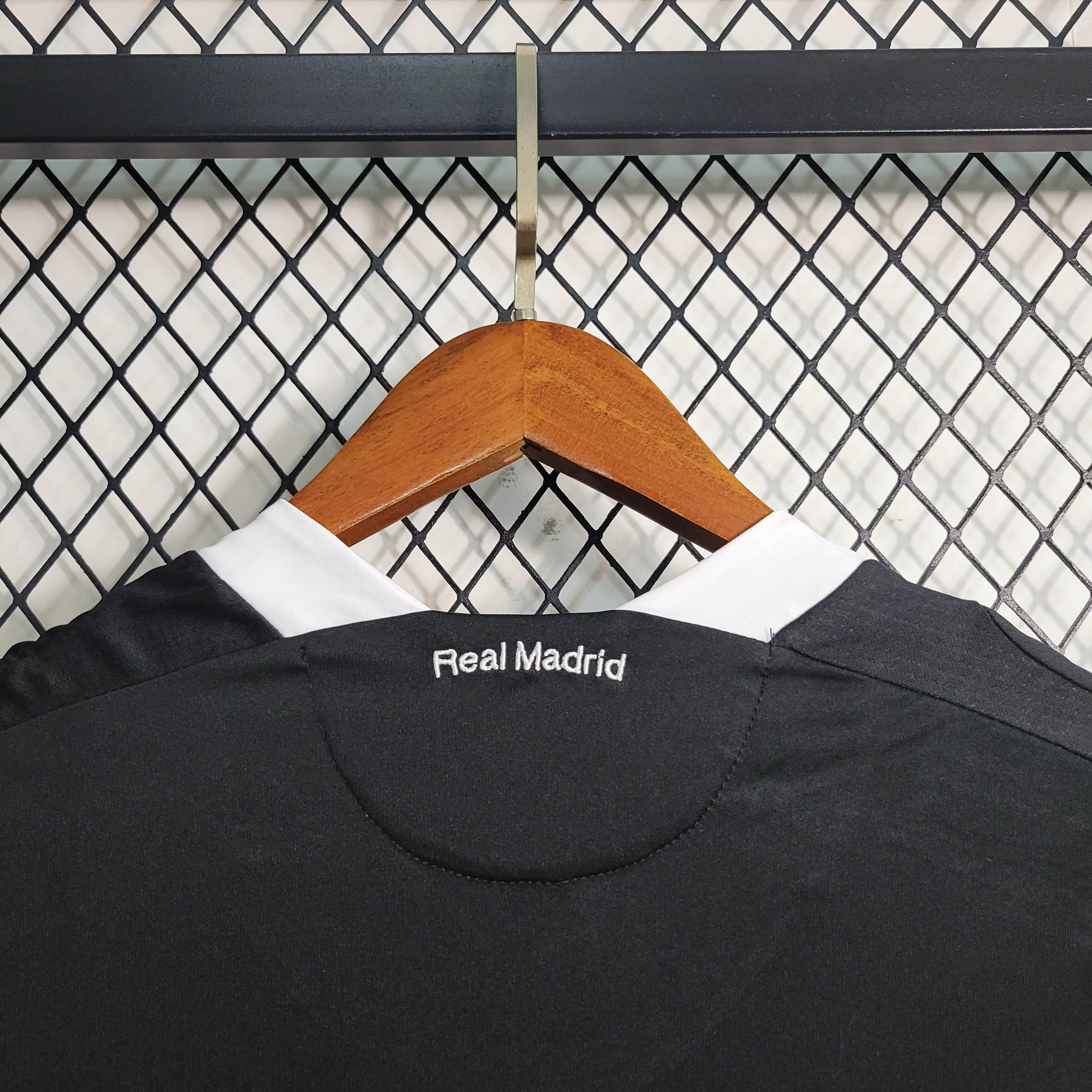 2008/2009 Retro Real Madrid Third Away Football Shirt