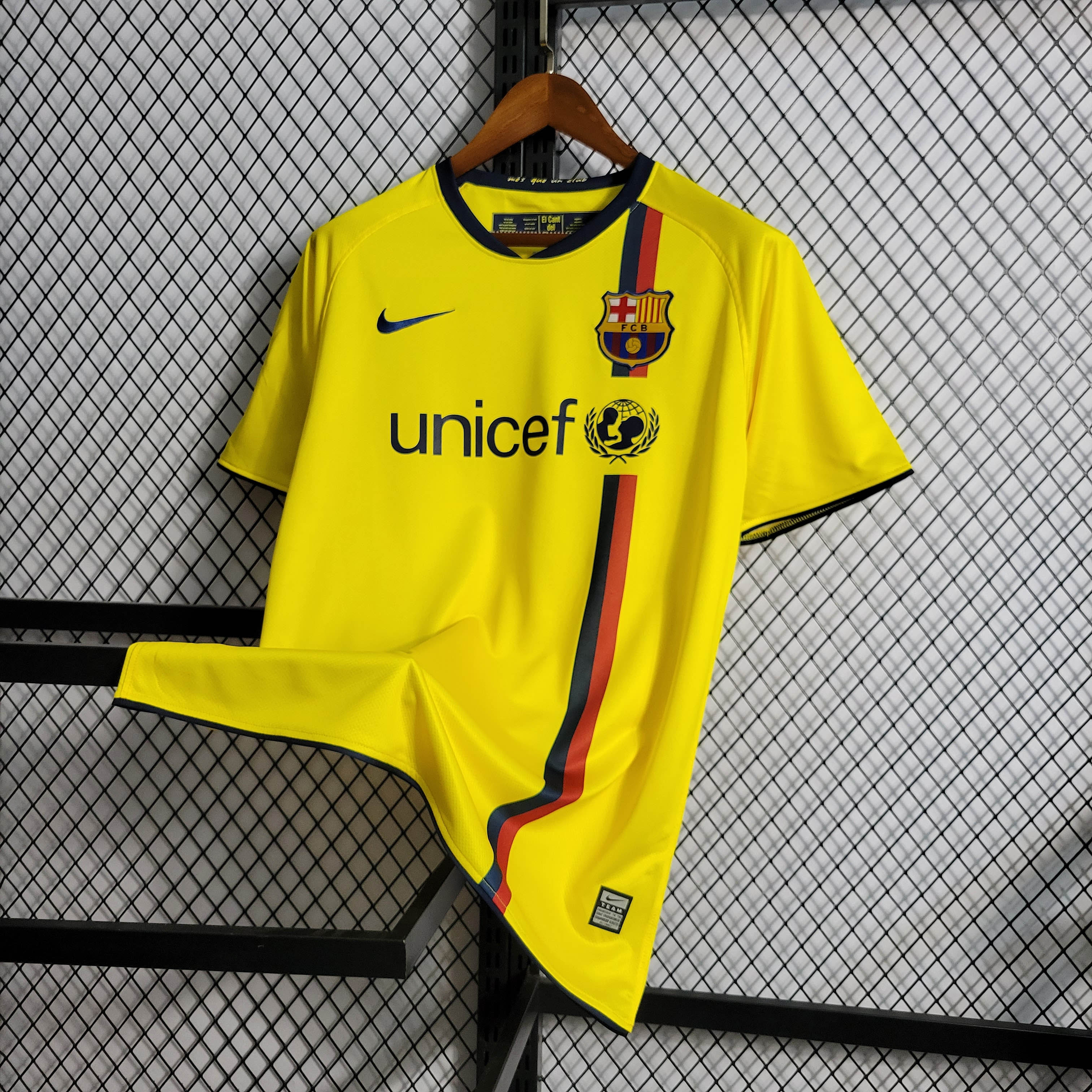 2008/2009 Retro Barcelona Away Football Shirt