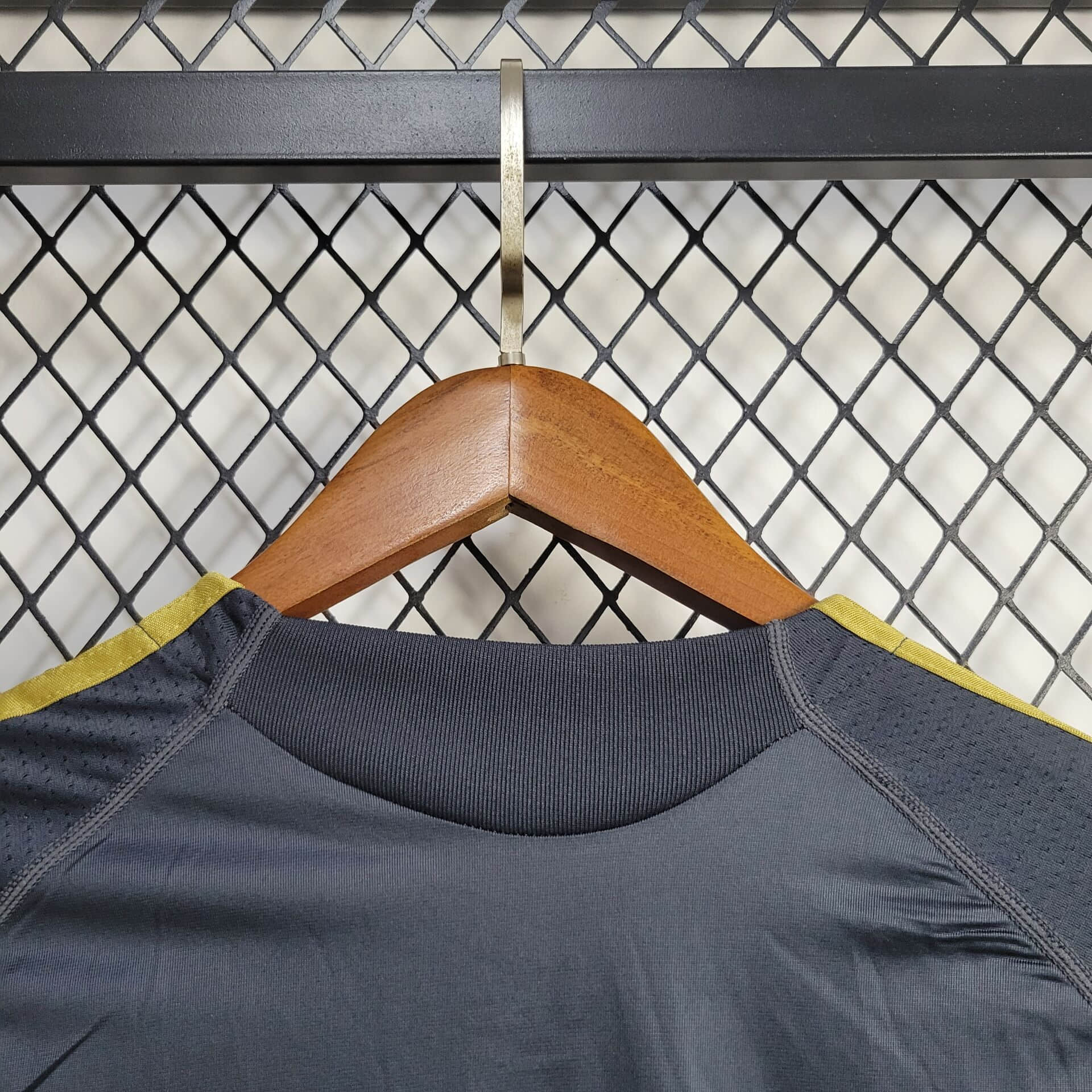 2009/2010 Retro Liverpool Away Football Shirt