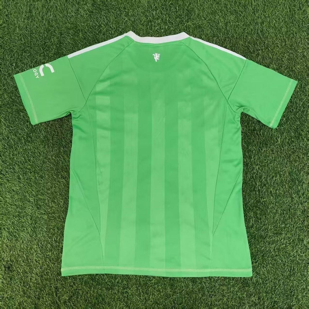 2025/2026 Manchester UnitedGoalkeeper Football Shirt 1:1 Thai Quality