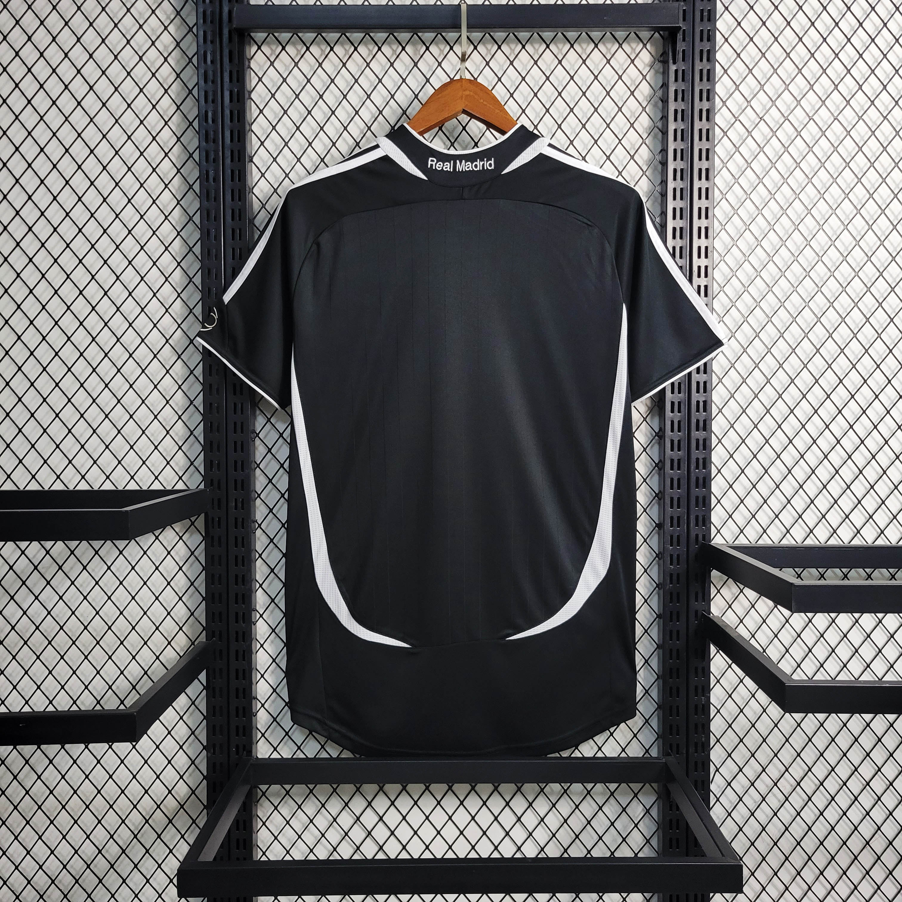 2006/2007 Retro Real Madrid Away Football Shirt