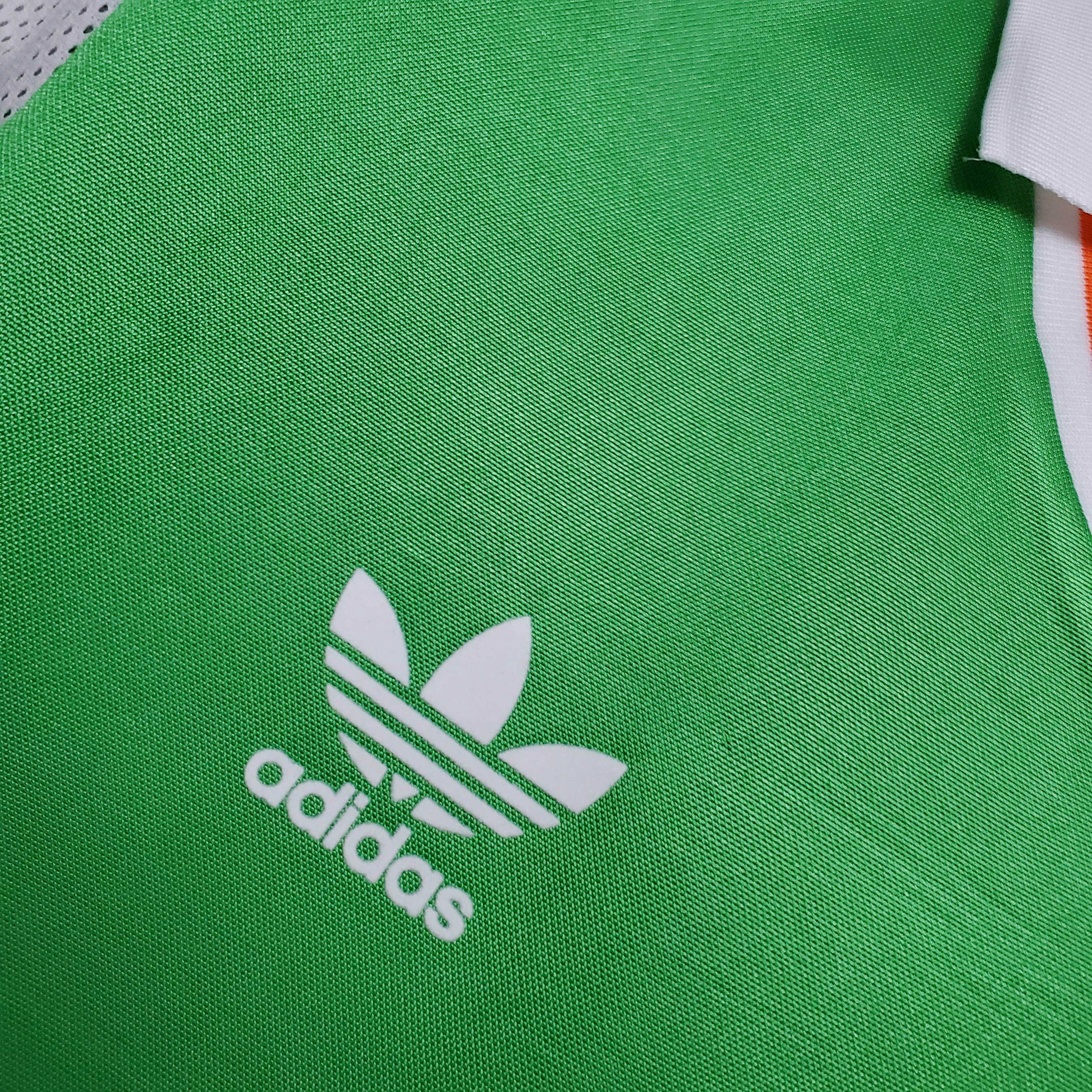 1988 Retro Ireland Home Football Shirt