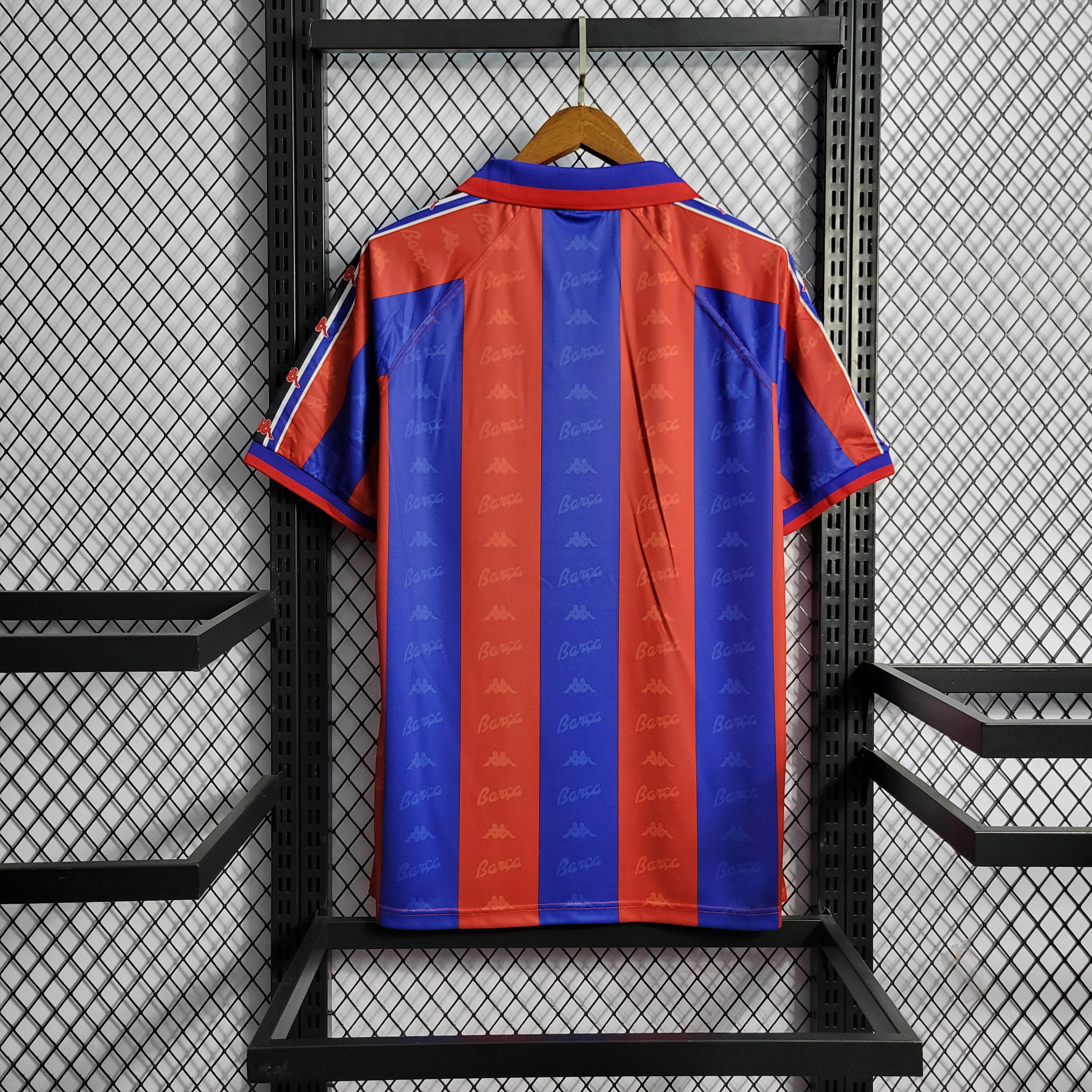 1995/1997 Retro Barcelona Home Football Shirt