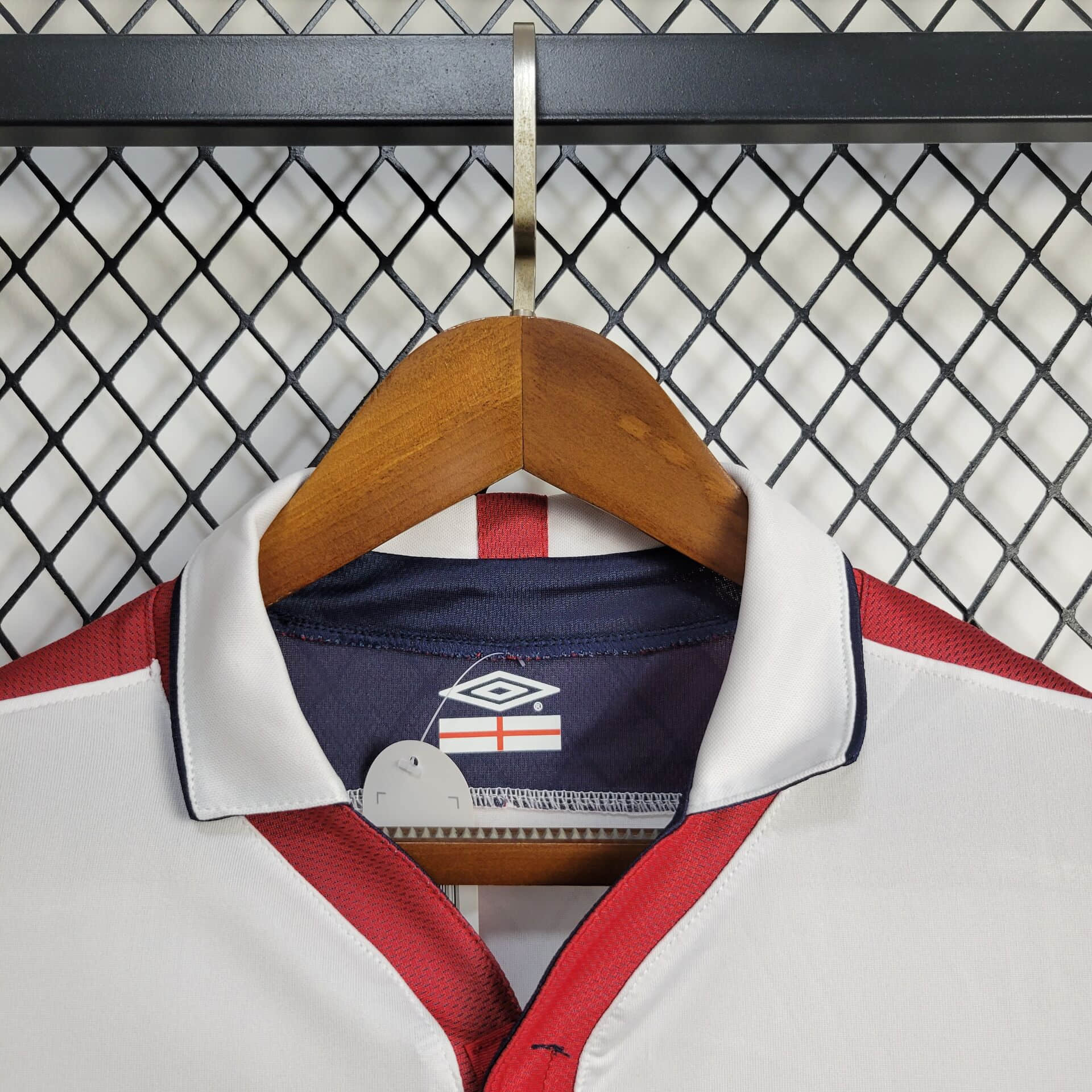 2004 Retro England Home Football Shirt