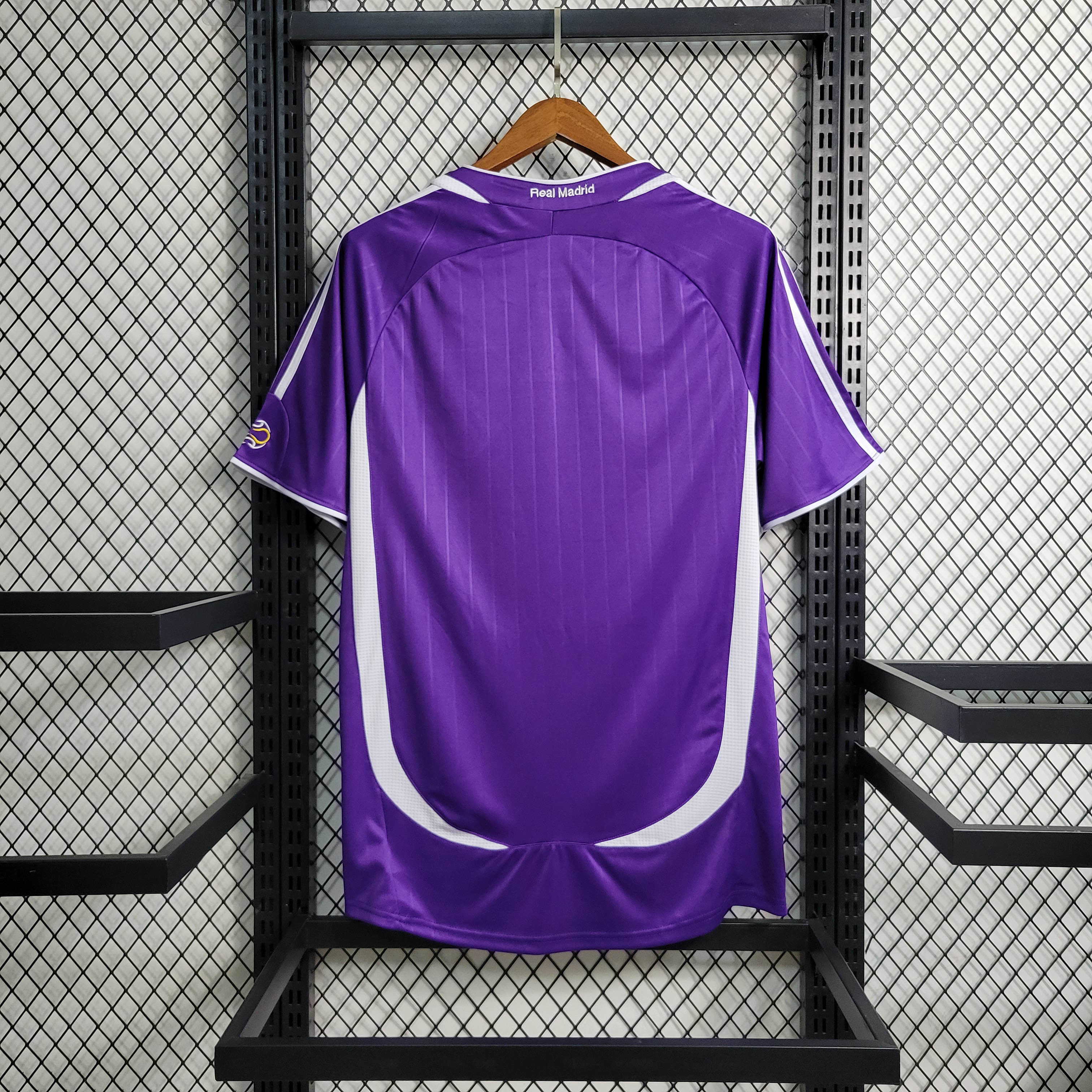 2006/2007 Retro Real Madrid Third Away Purple Football Shirt