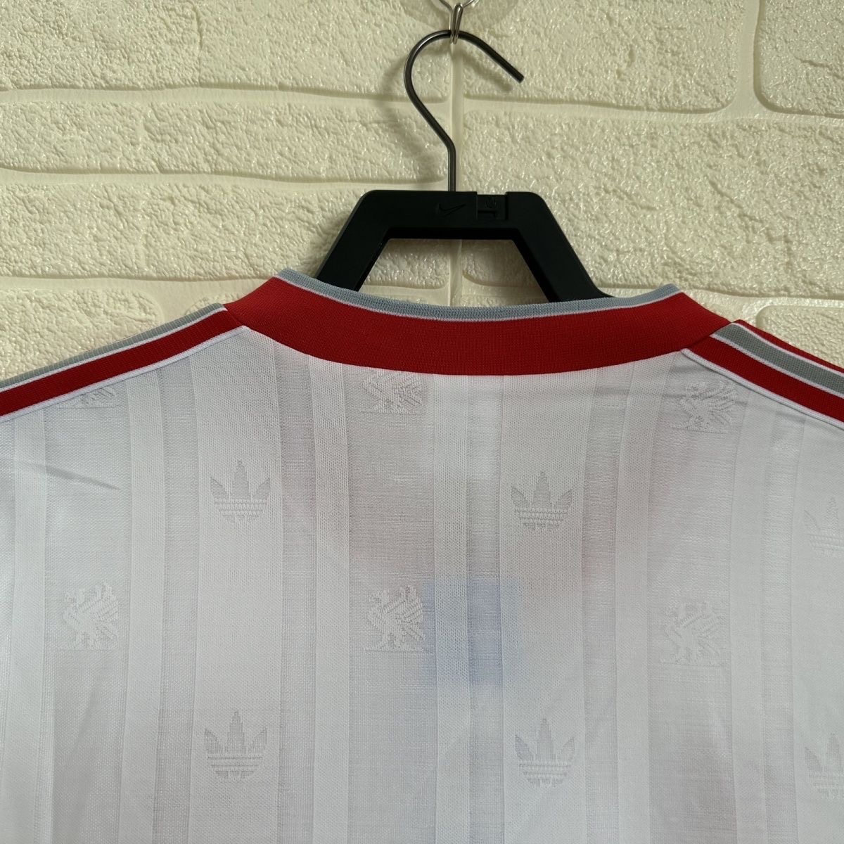 1988/1989 Retro Liverpool Away Football Shirt