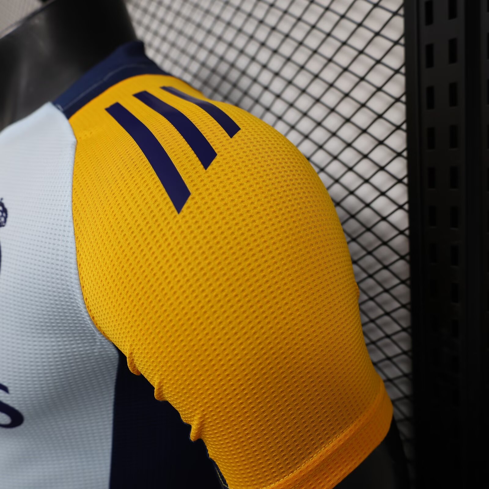 2024/2025 Player Version Real Madrid Pre-Match Training Wear Football Shirt