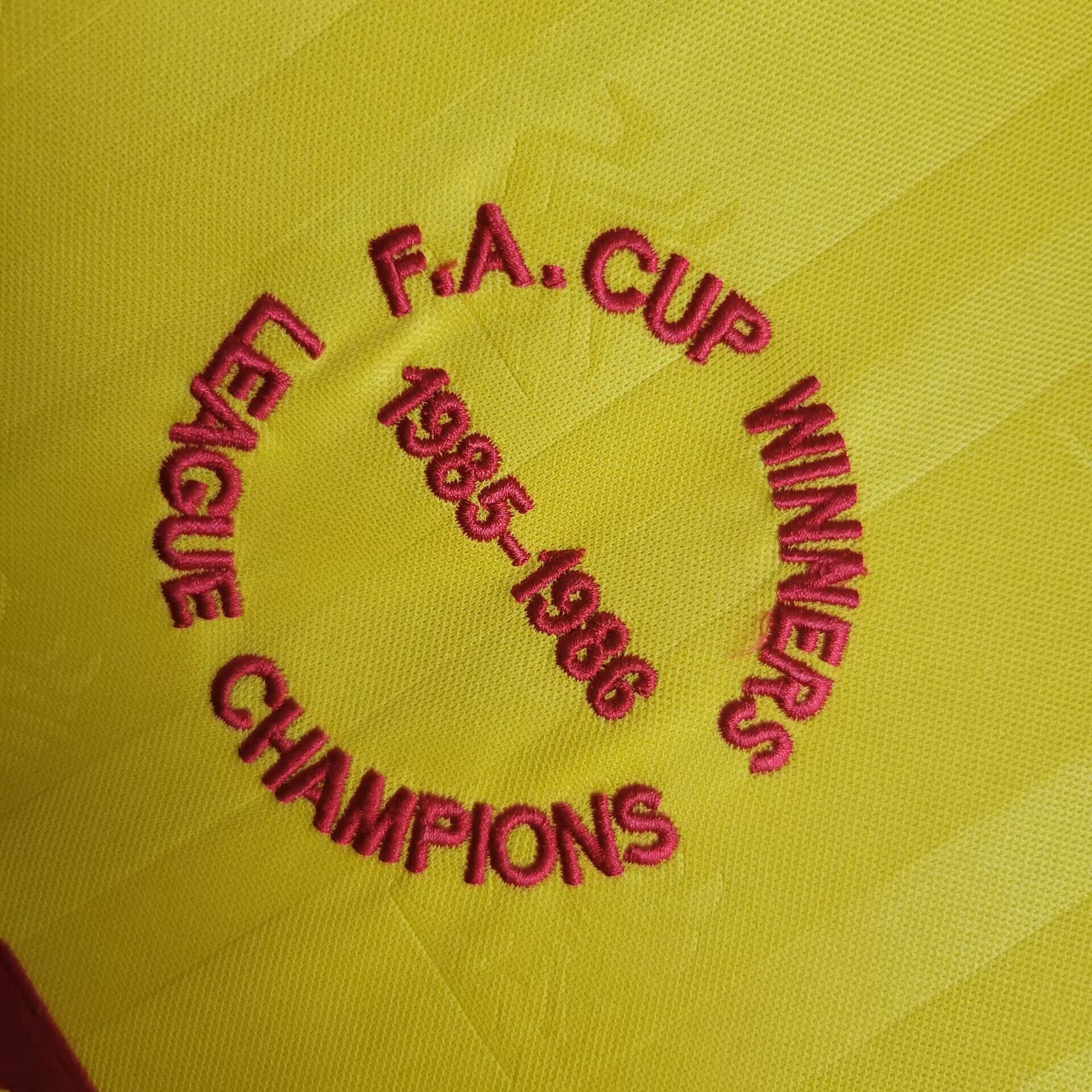 1985/1986 Retro Liverpool Third Away Football Shirt