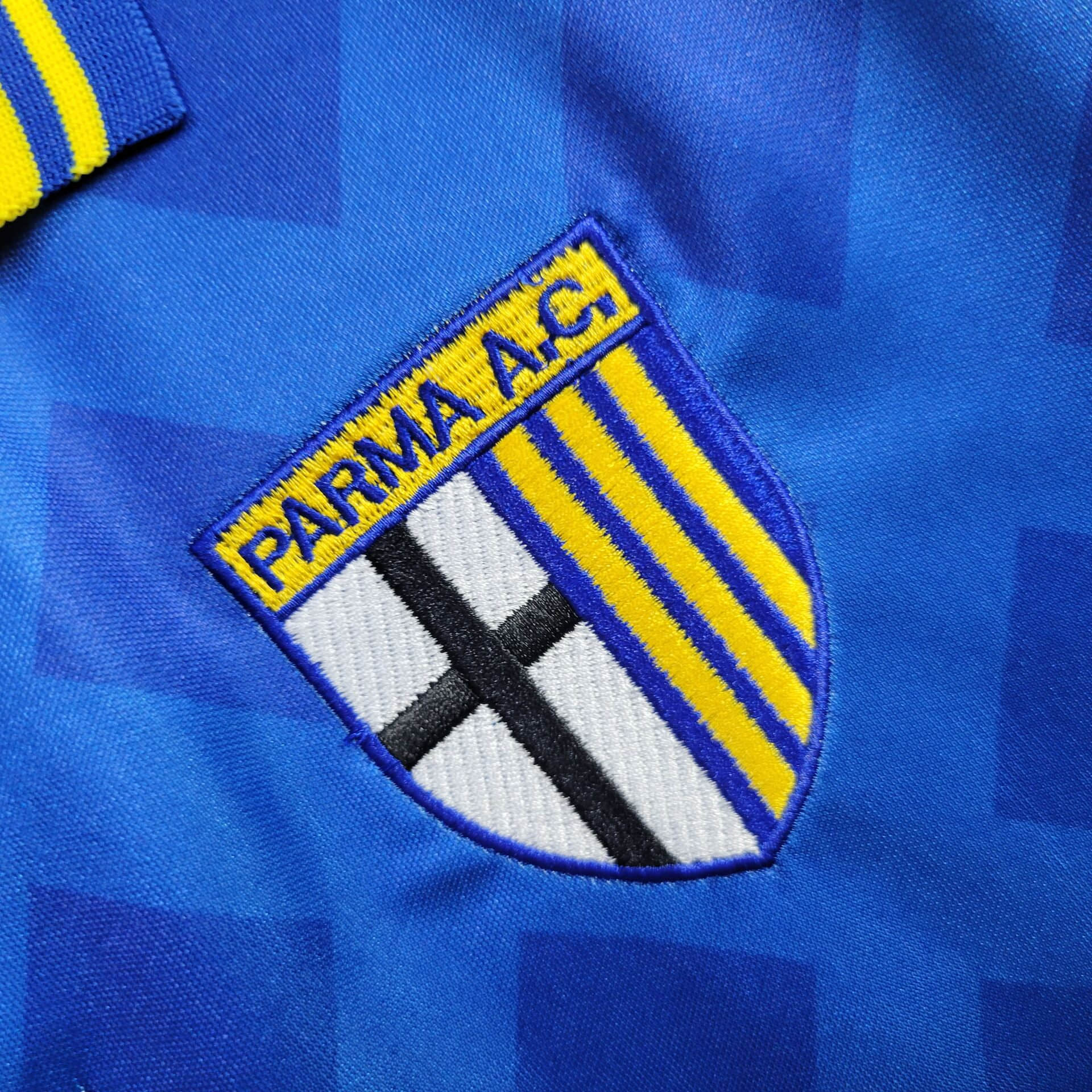 1995/1997 Retro Parma Away Football Shirt