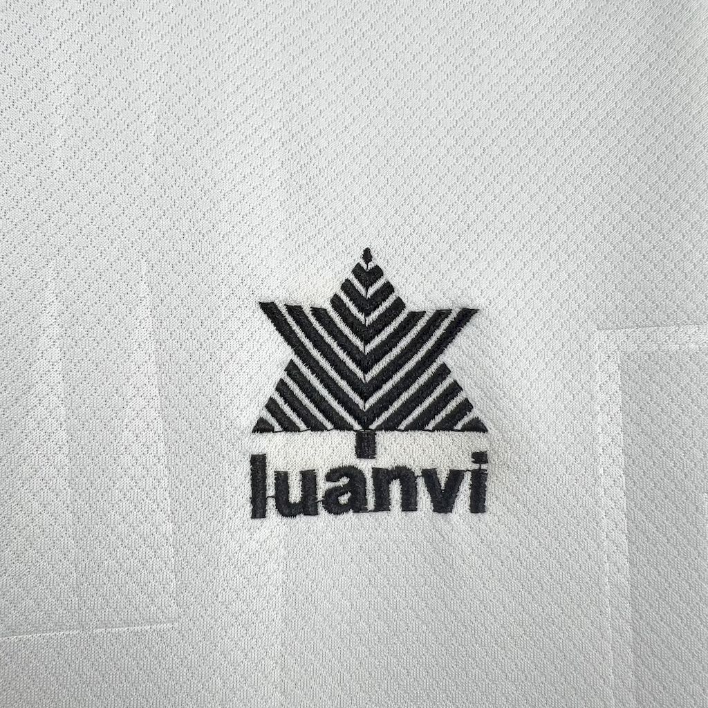 1996/1997 Retro Valencia Home FootballShirt 1:1 Thai Quality