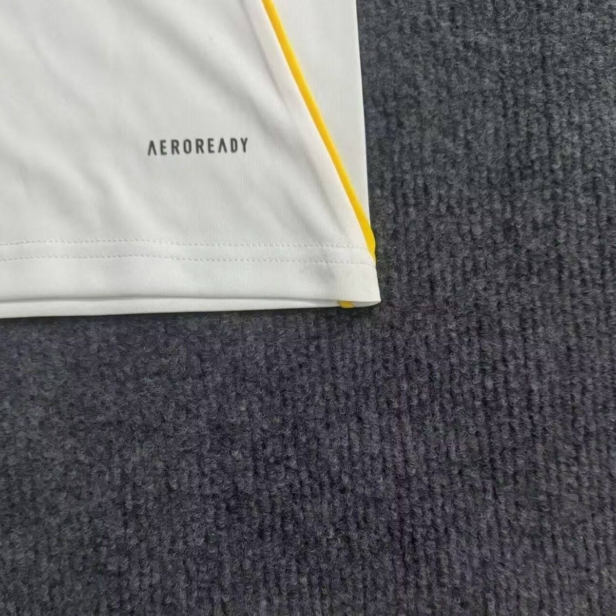 2025/2026 Real Madrid Home Football Shirt 1:1 Thai Quality