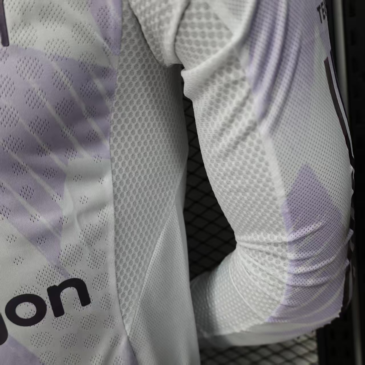 2025/2026 Long Sleeve Player Version Manchester United Football Shirt