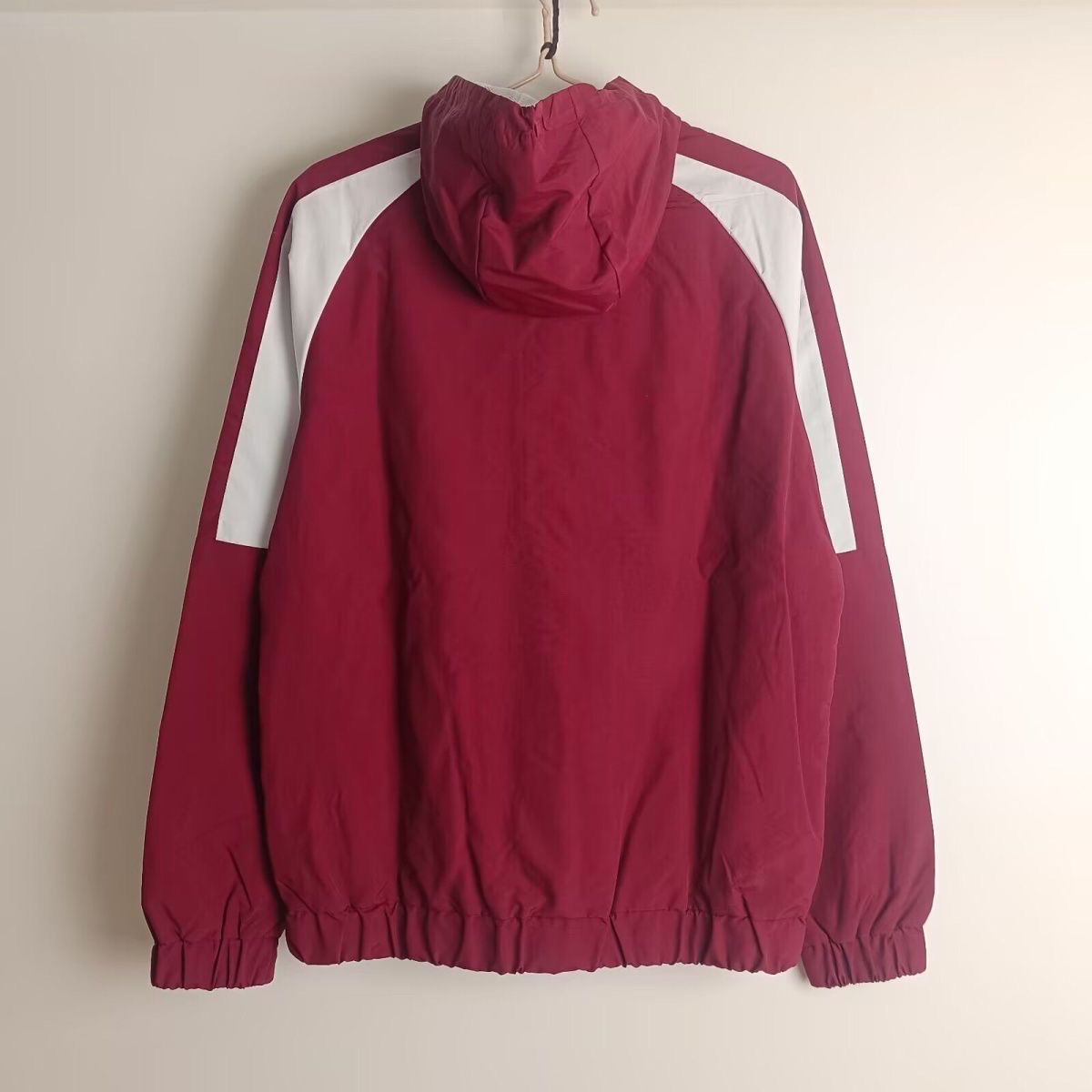 2025/2026 Liverpool Windbreaker Football shirt