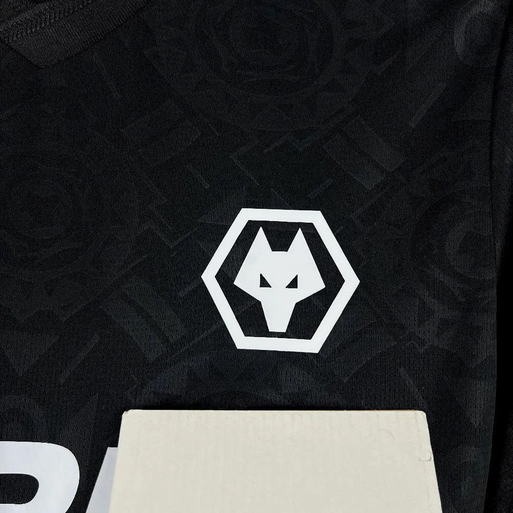 2025/2026 Wolverhampton Goalkeeper Football Shirt 1:1 Thai Quality