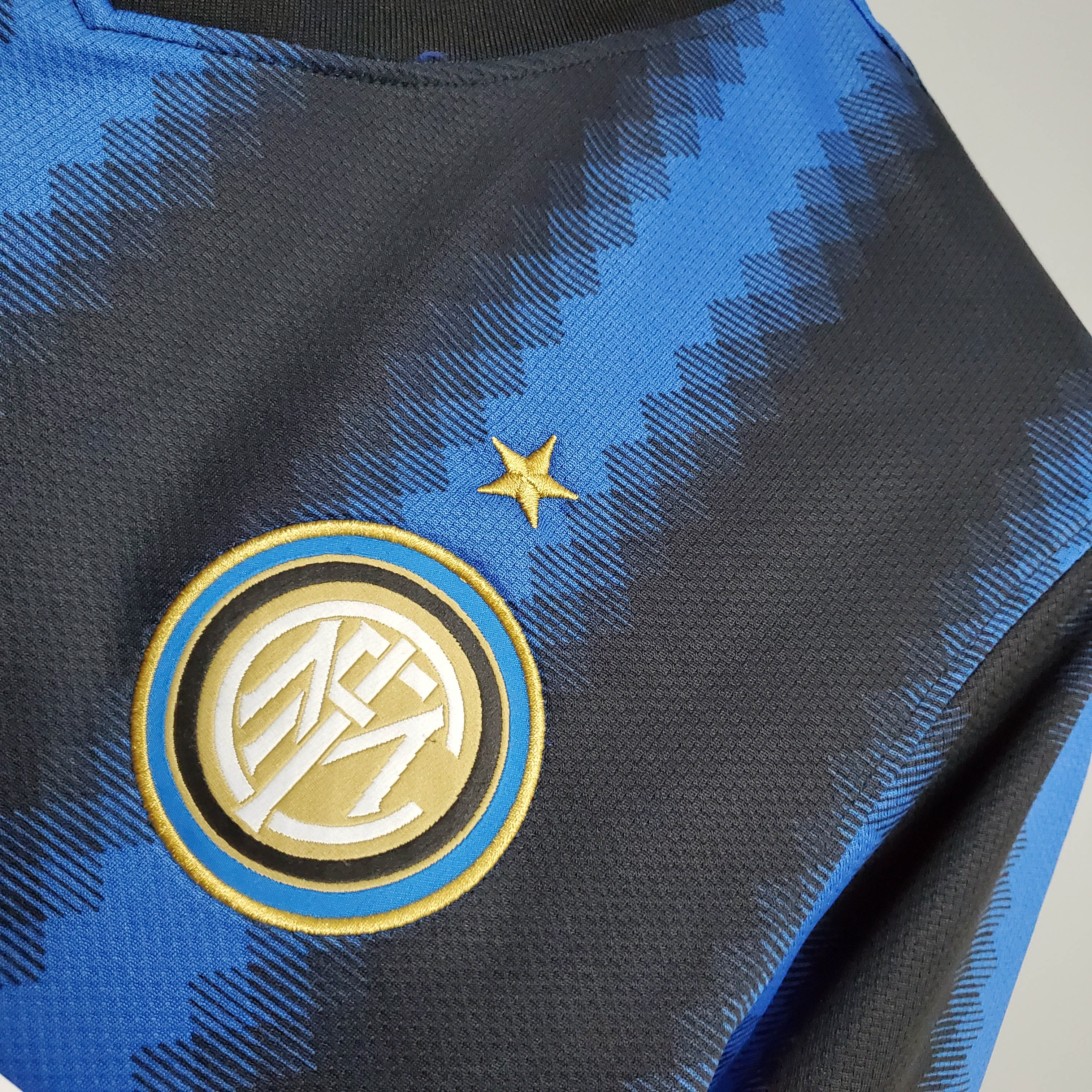 2010/2011 Retro Inter Milan Home Football Shirt 1:1 Thai Qualit