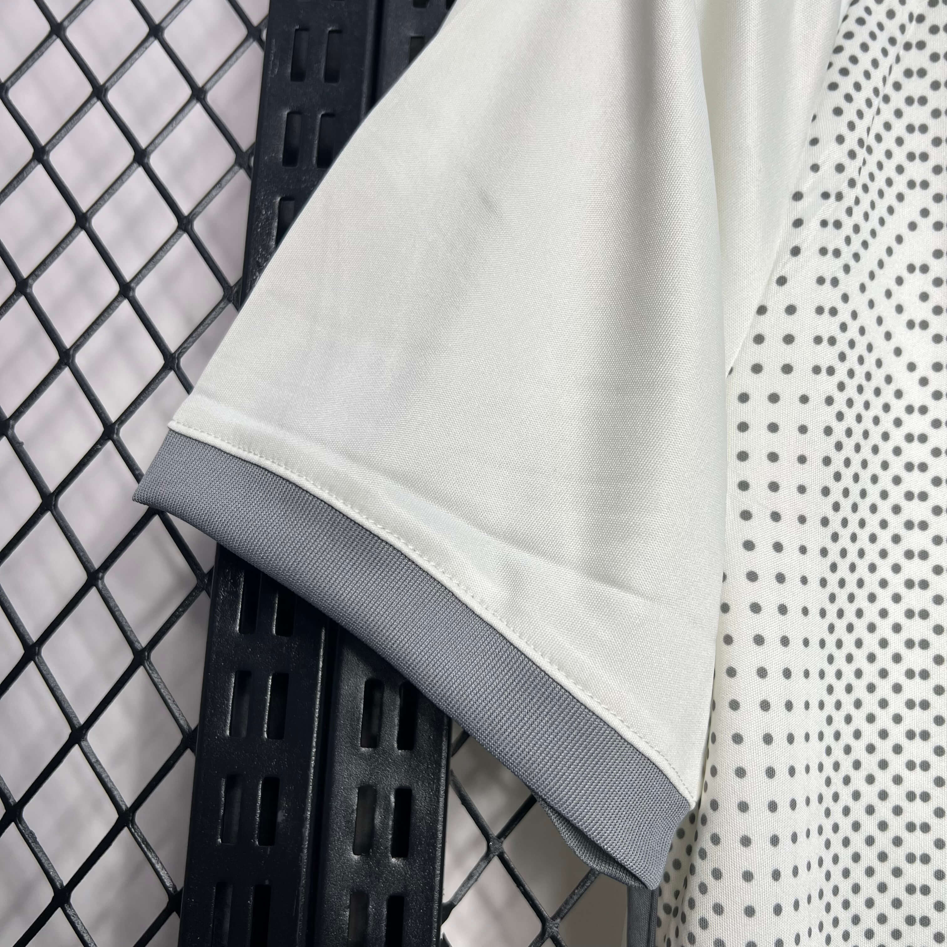 2024/2025 Atlético Mineiro Away Football Shirt