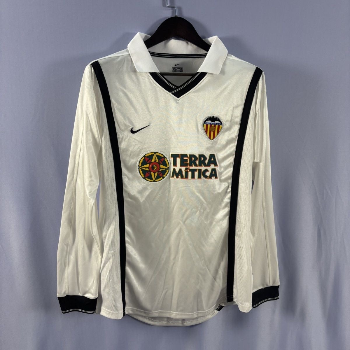 2000/2001 Retro Long Sleeve Valencia Home Football Shirt 1:1 Thai Quality